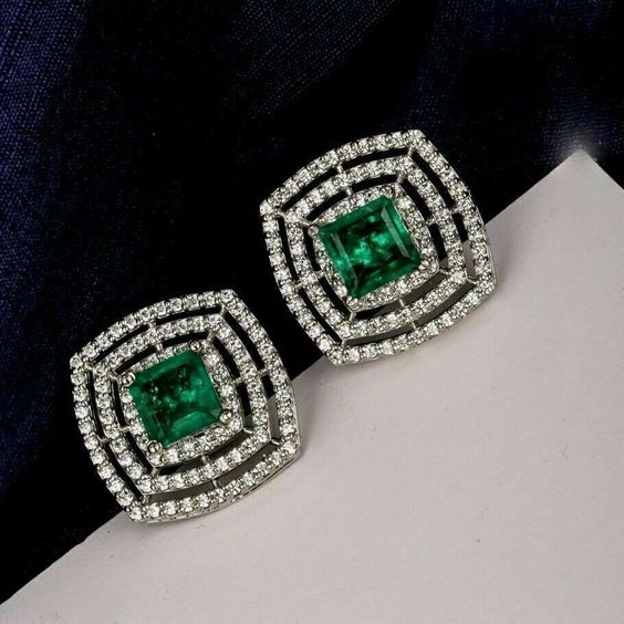Silver or gold with emeralds?