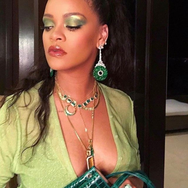 Celebrities Who Love Colombian Emeralds