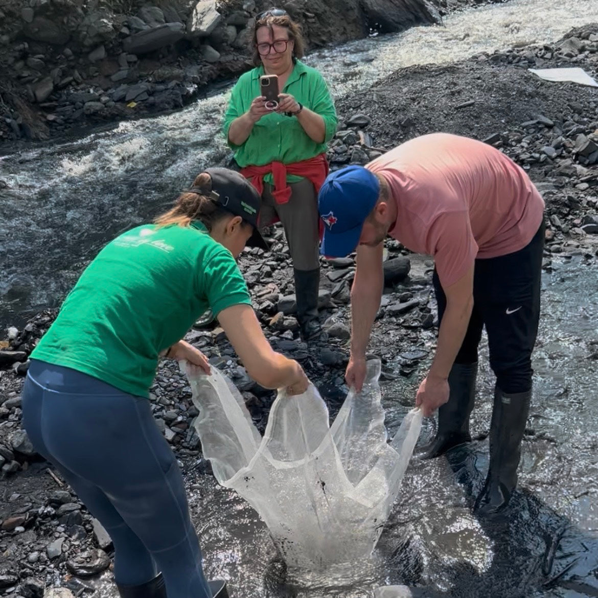 How Are Colombian Emeralds Extracted from Mining Rivers?