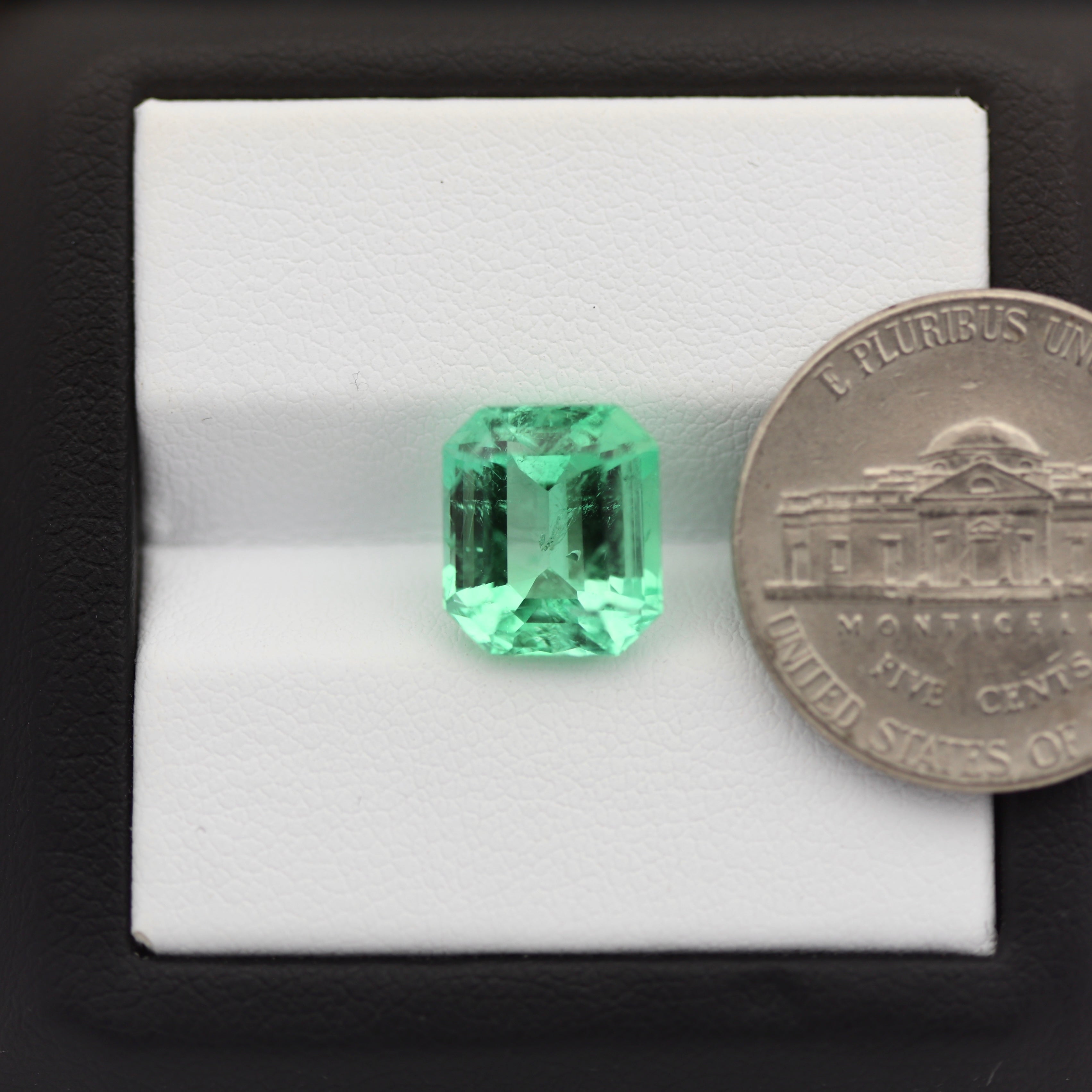 4.27 Carat Colombian Emerald Alpine Green – Exceptional Clarity Western Mine Gemstone