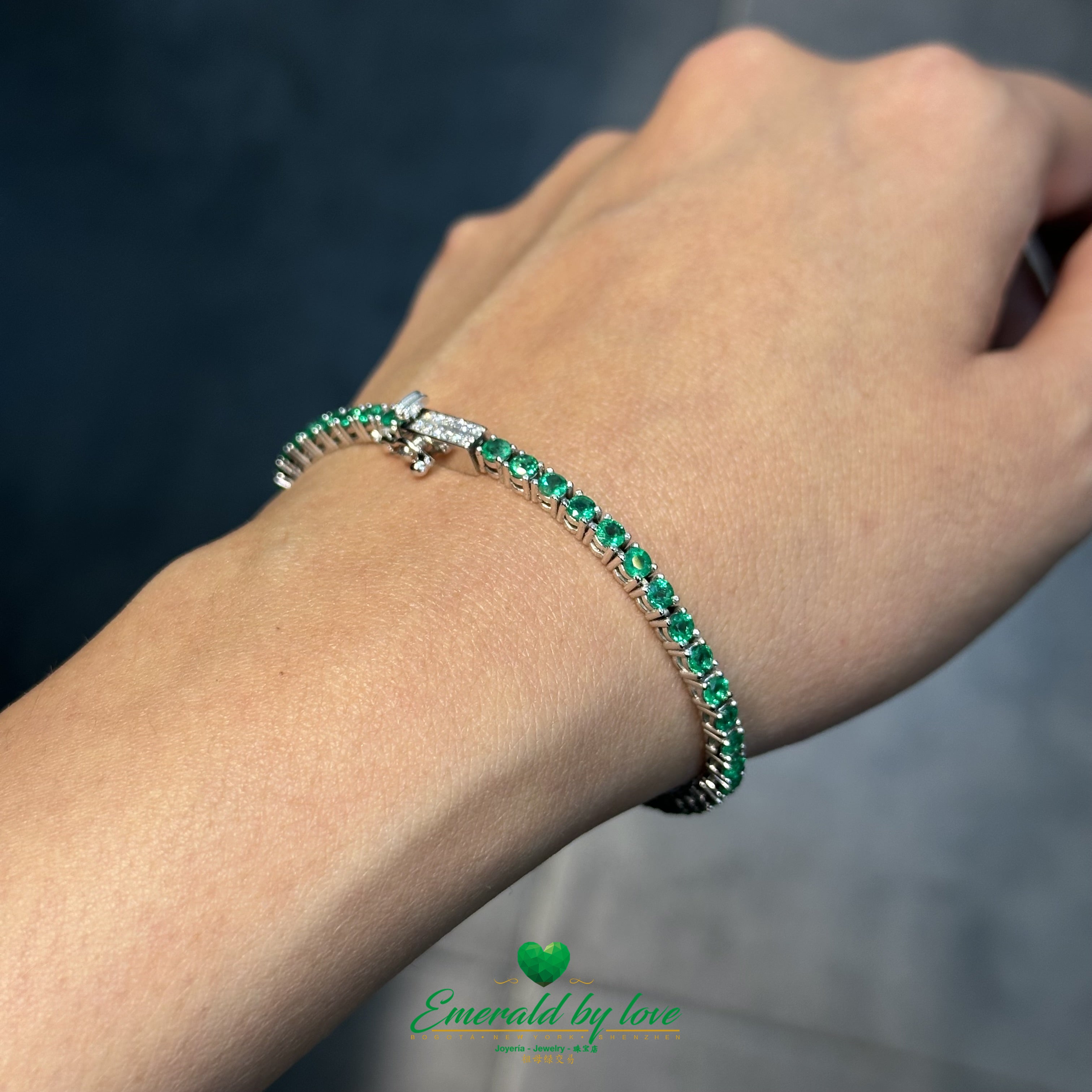 Certified Colombian Round Emerald Tennis Bracelet in White Gold