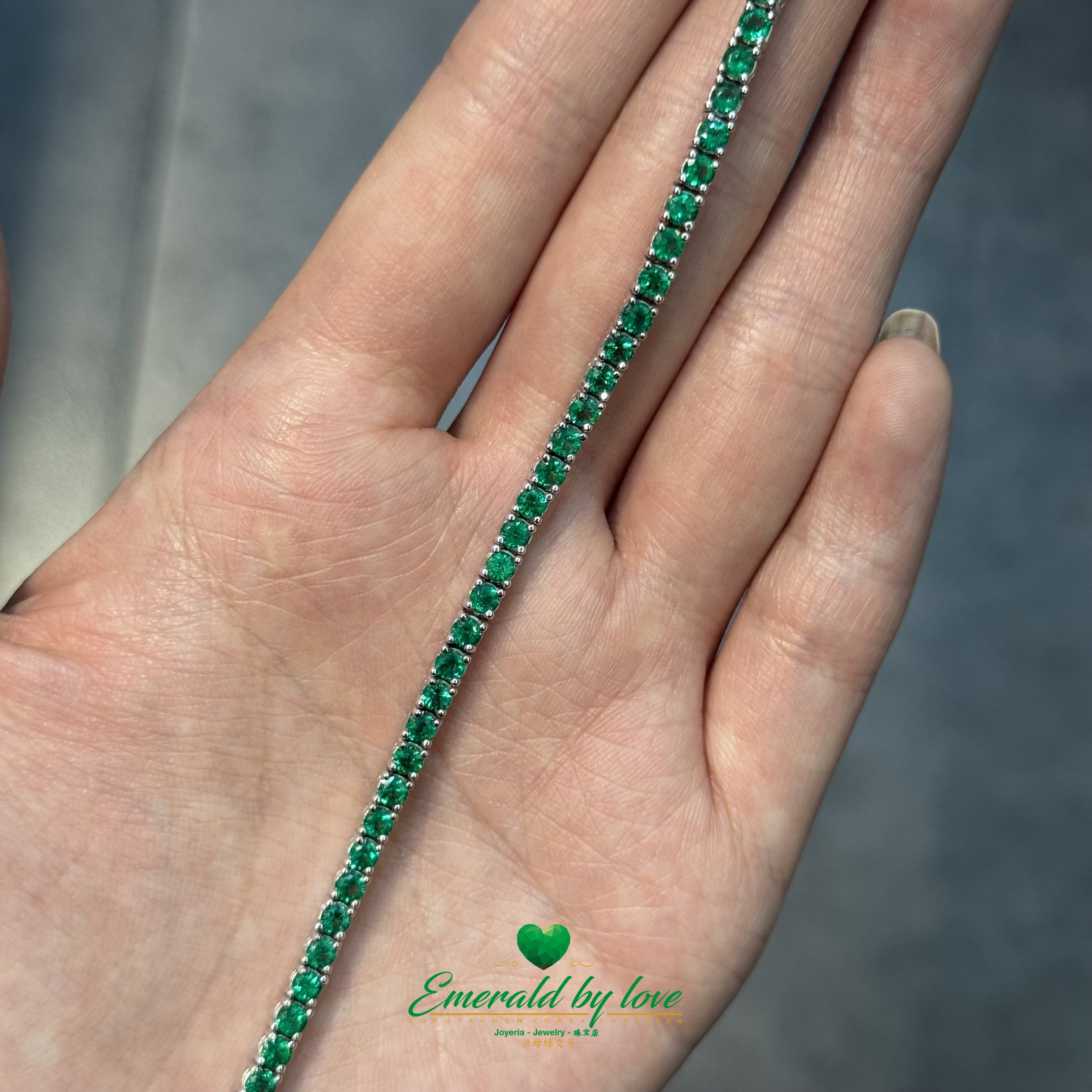 18K White Gold Bracelet with Premium Round Emeralds and Emerald-Set Safety Clasp