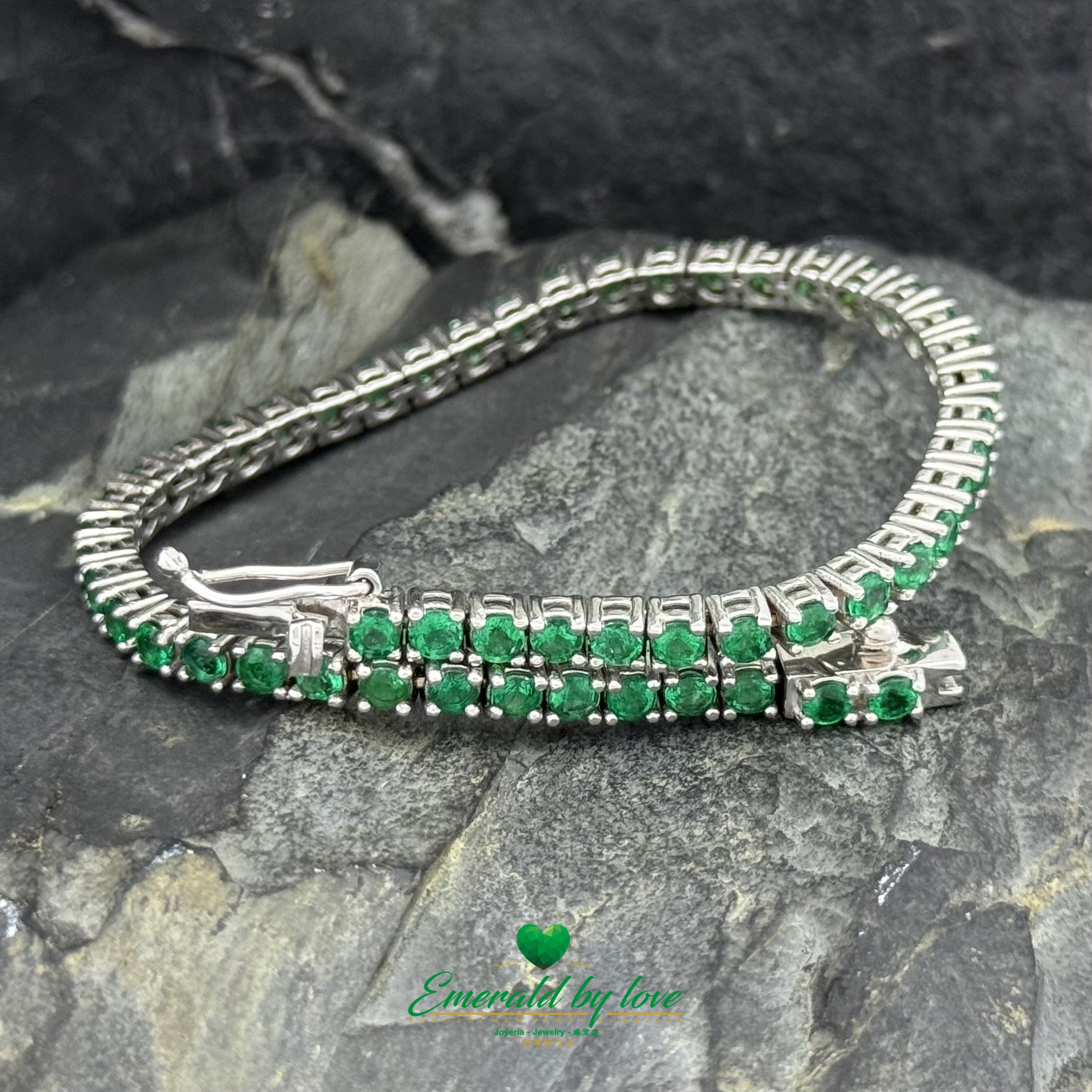 18K White Gold Bracelet with Premium Round Emeralds and Emerald-Set Safety Clasp