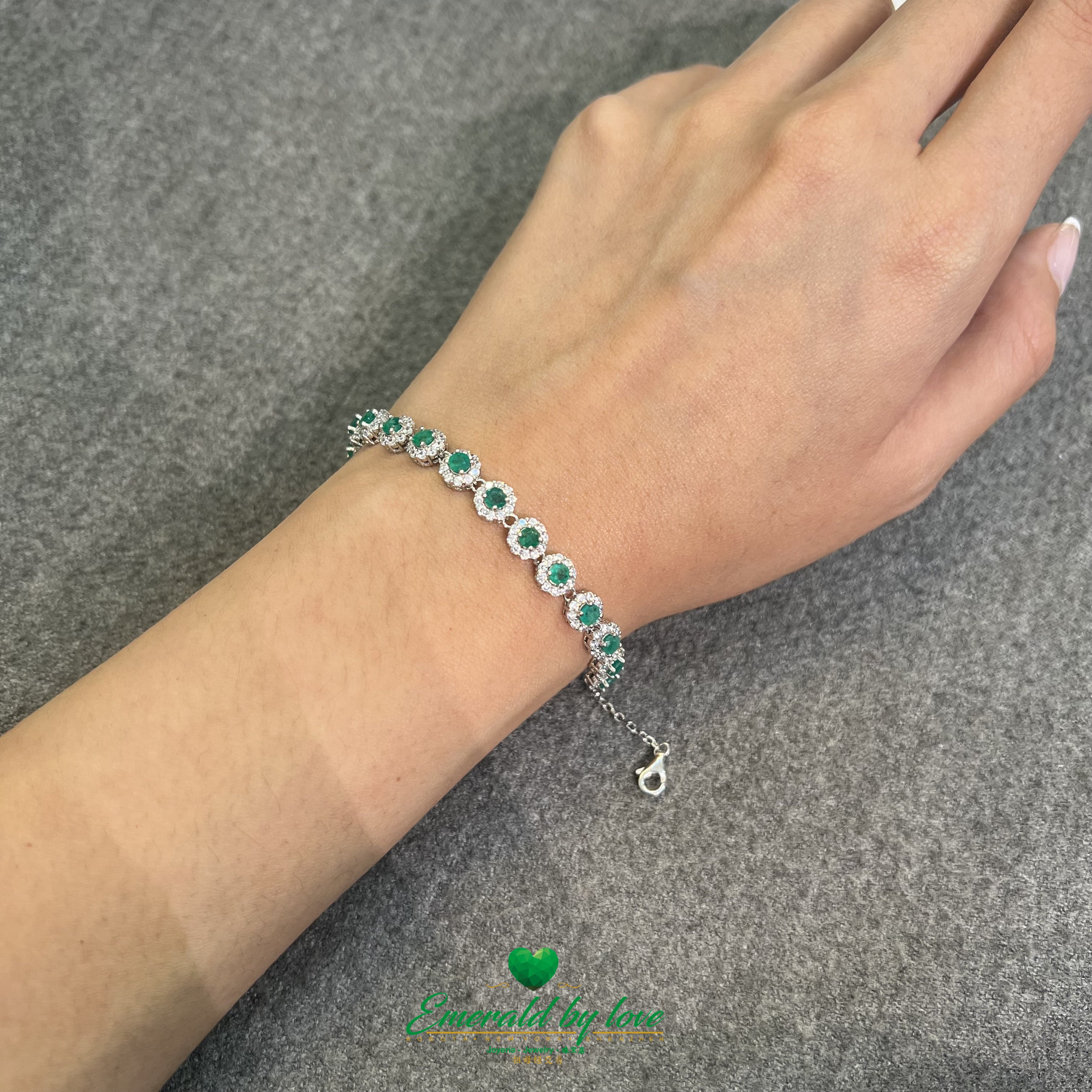 Colombian Emerald Silver Bracelet: Radiant Beauty on Your Wrist