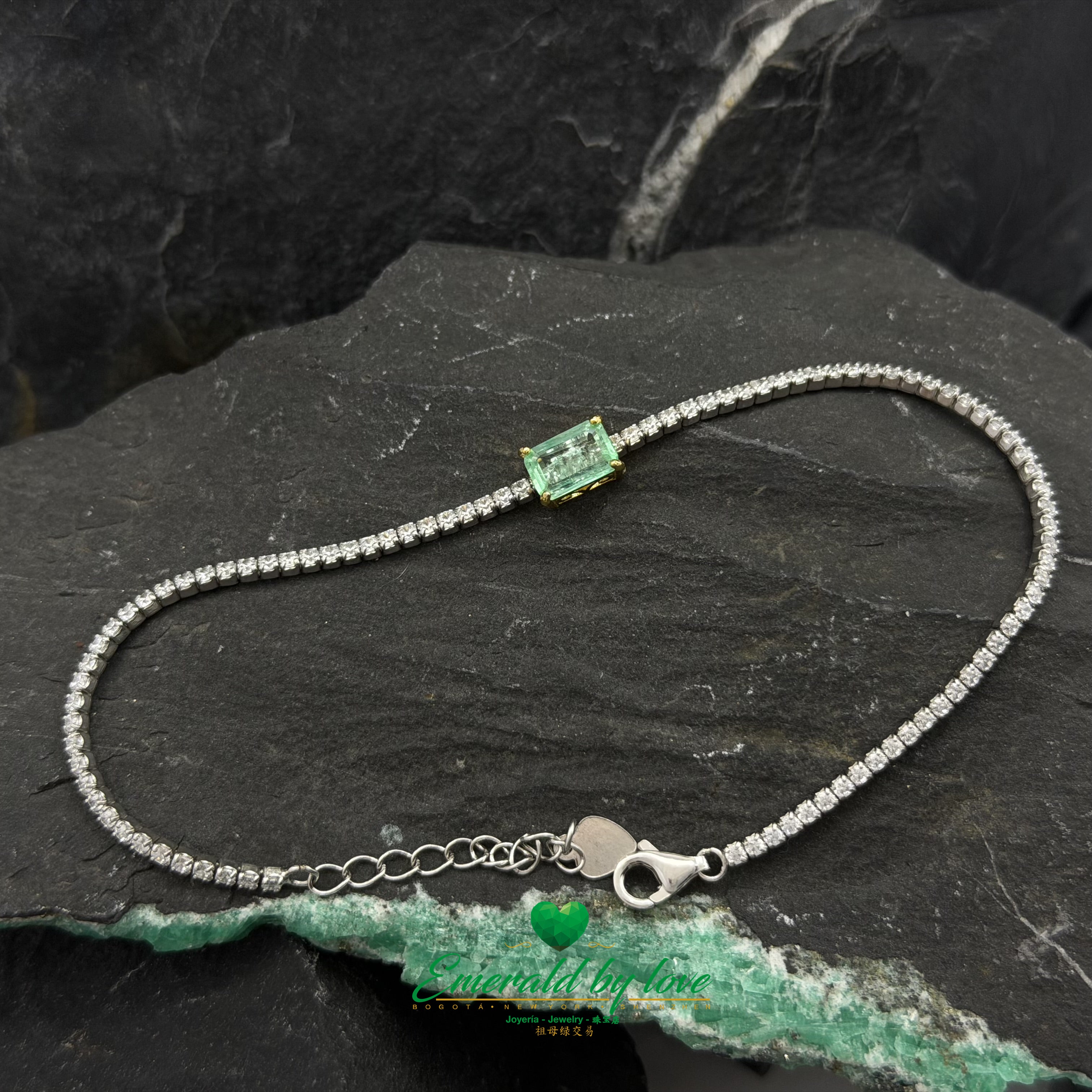Sterling Silver Bracelet with Baguette-Cut Crystal Emerald