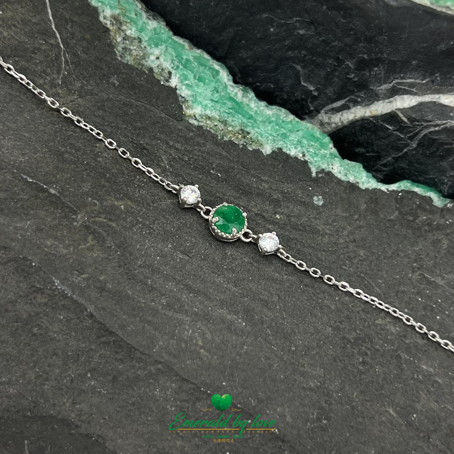 925 Silver Bracelet with Central Round Colombian Emerald and Side Zircons