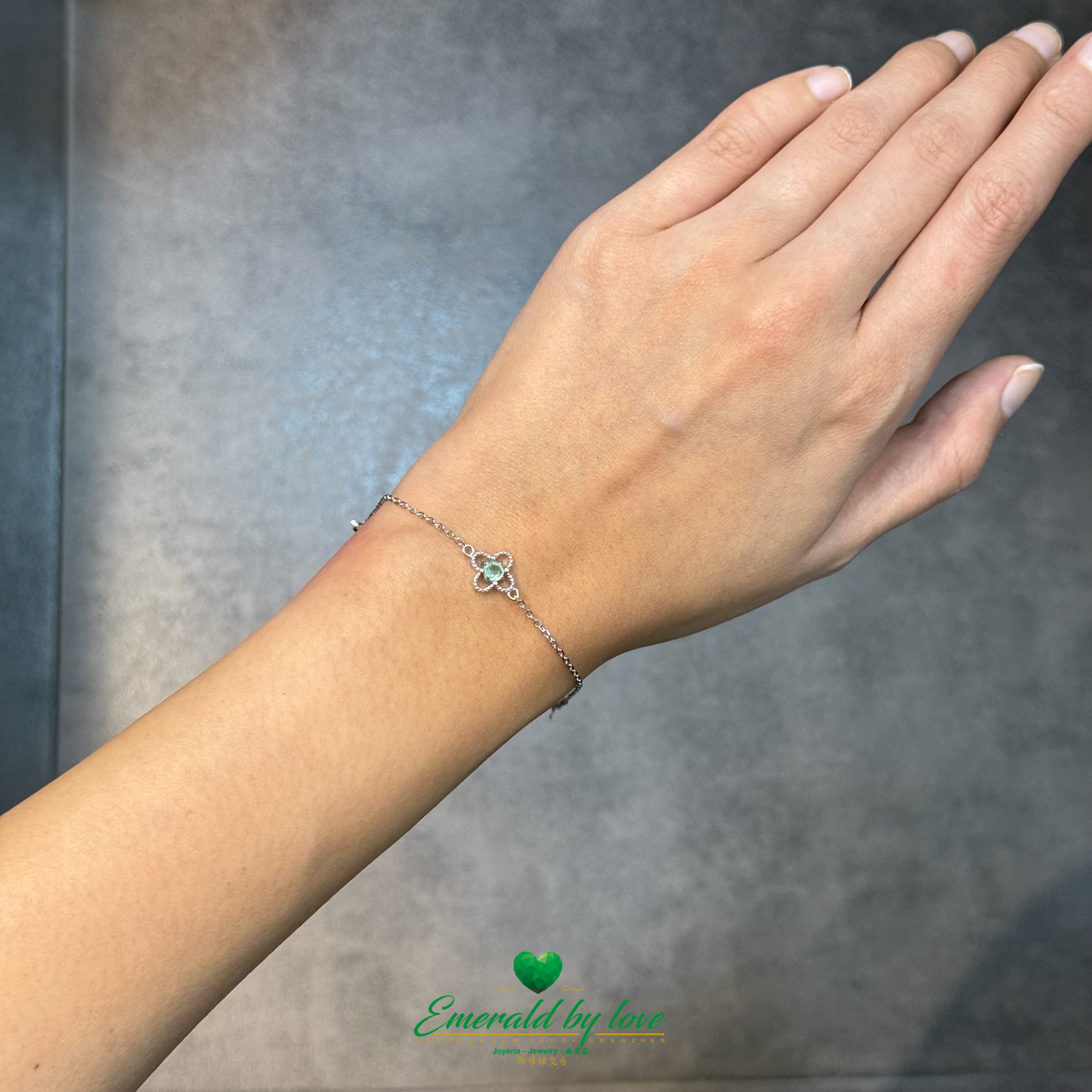 Sterling Silver Flower Bracelet – 4-Petal Charm with Colombian Emerald