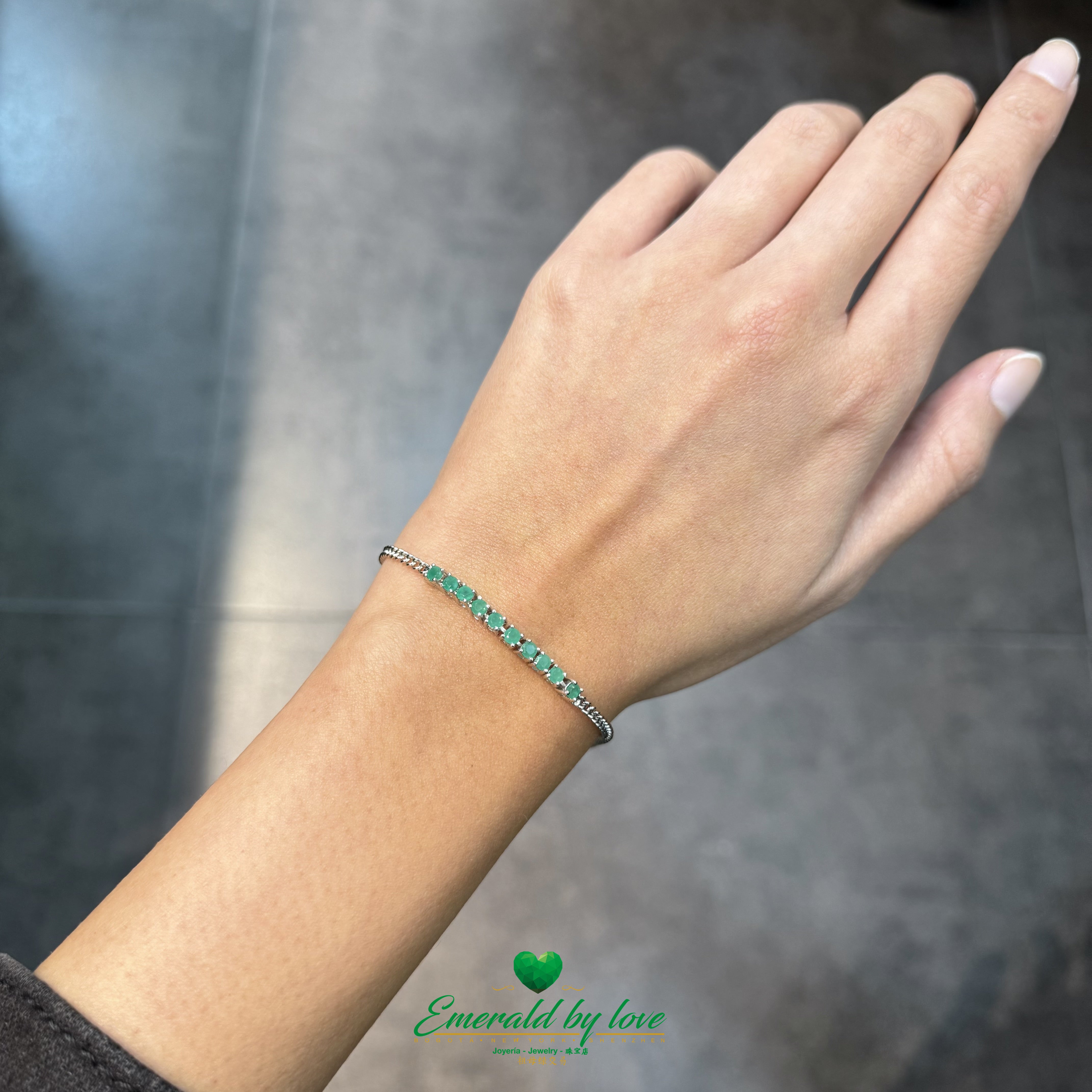 Adjustable Emerald Band Bracelet – Sterling Silver with Central Colombian Emeralds