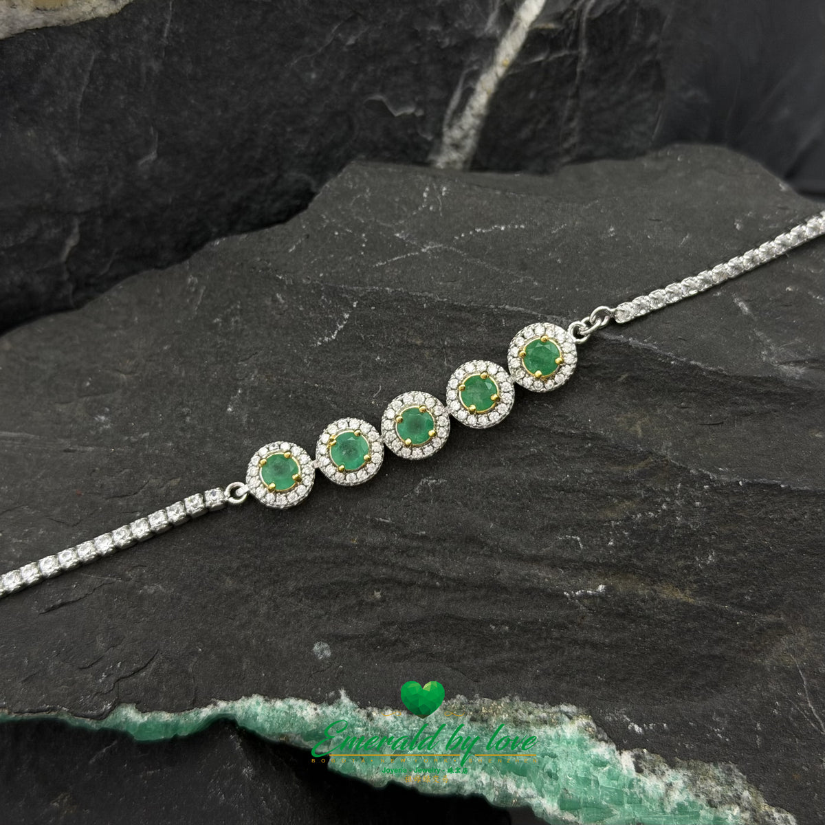 Colombian Emerald Bracelet in 925 Silver with Five Round Settings