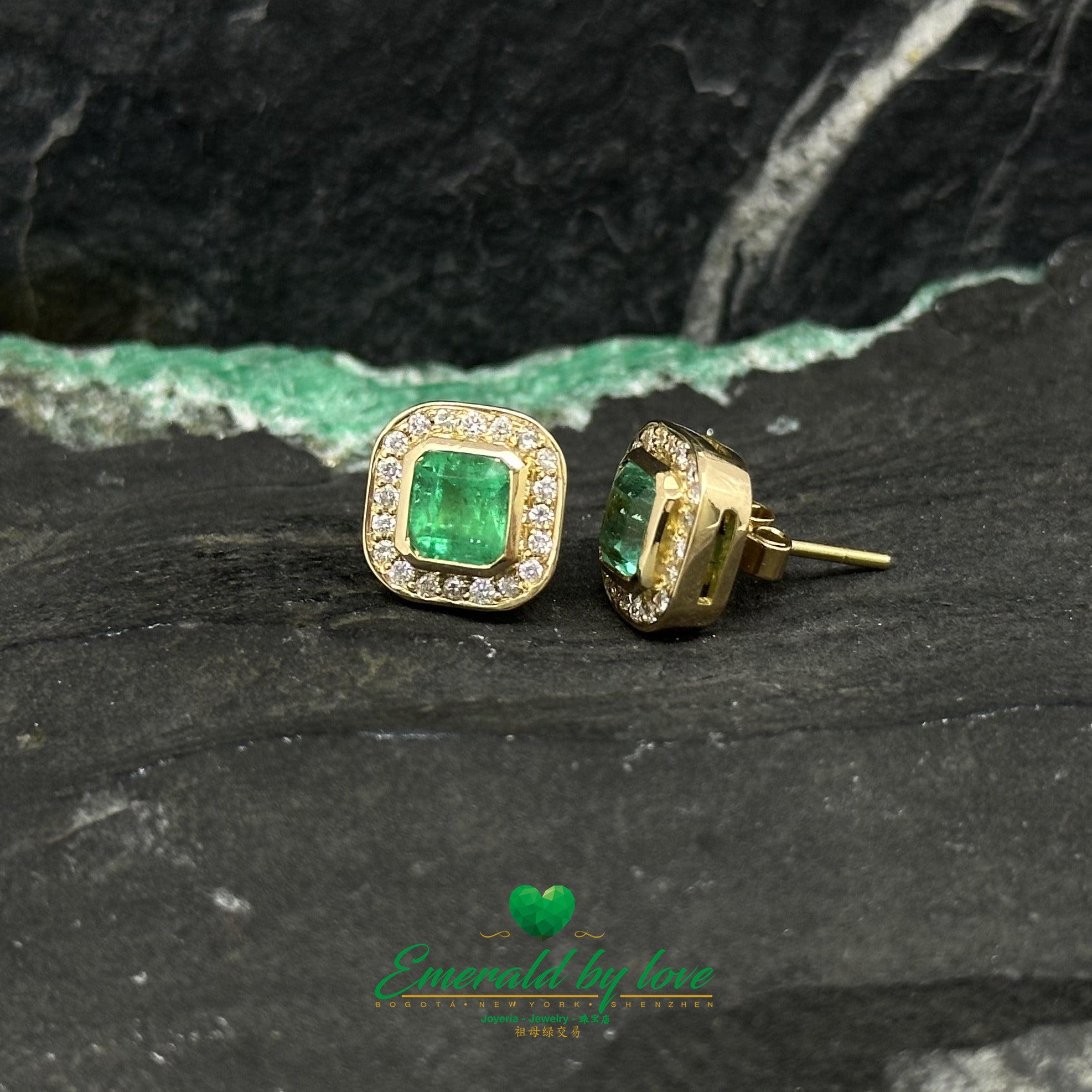 Boucles d'oreilles colombiennes captivantes en émeraude et diamant : 1,69 TCW d'une brillance inégalée