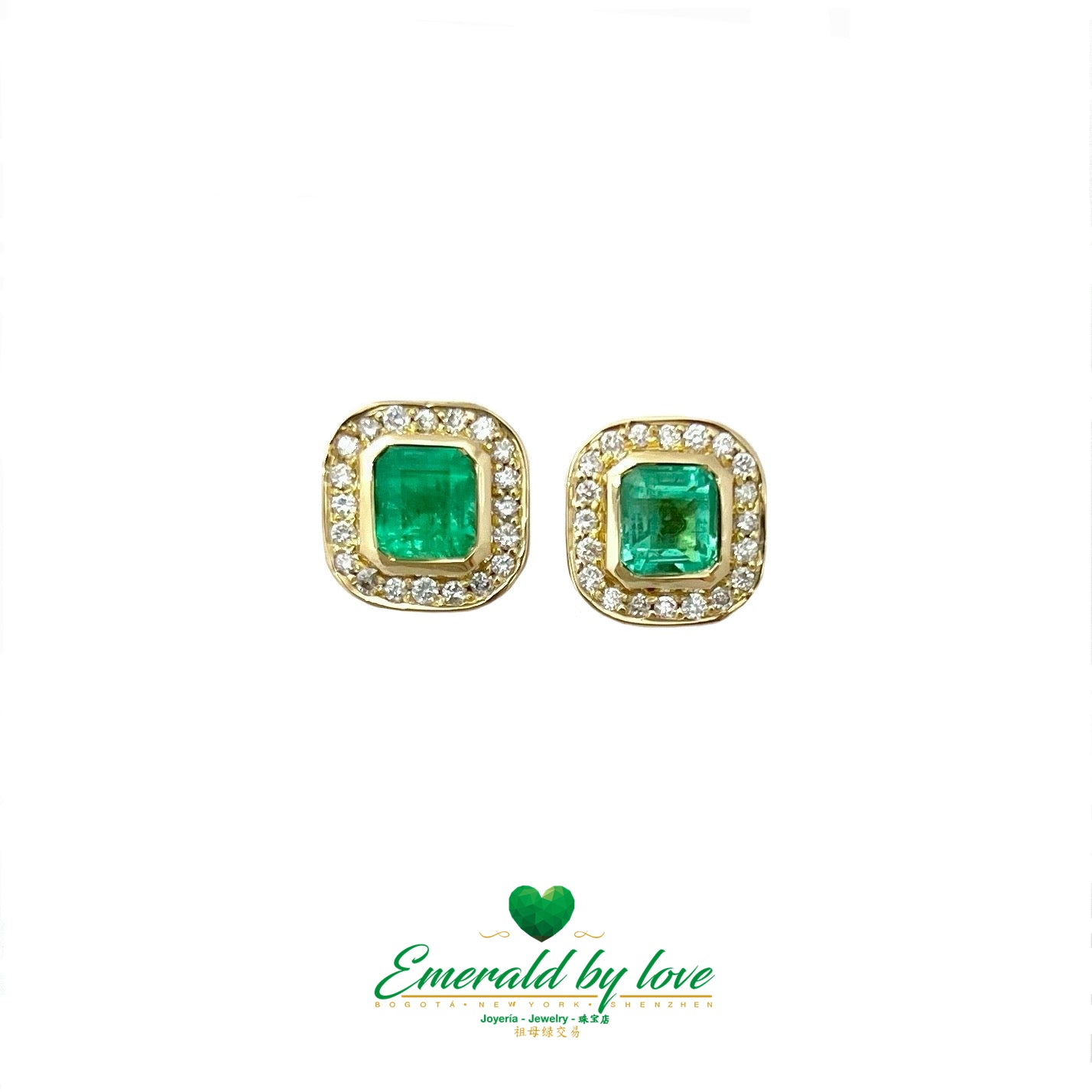 Boucles d'oreilles colombiennes captivantes en émeraude et diamant : 1,69 TCW d'une brillance inégalée