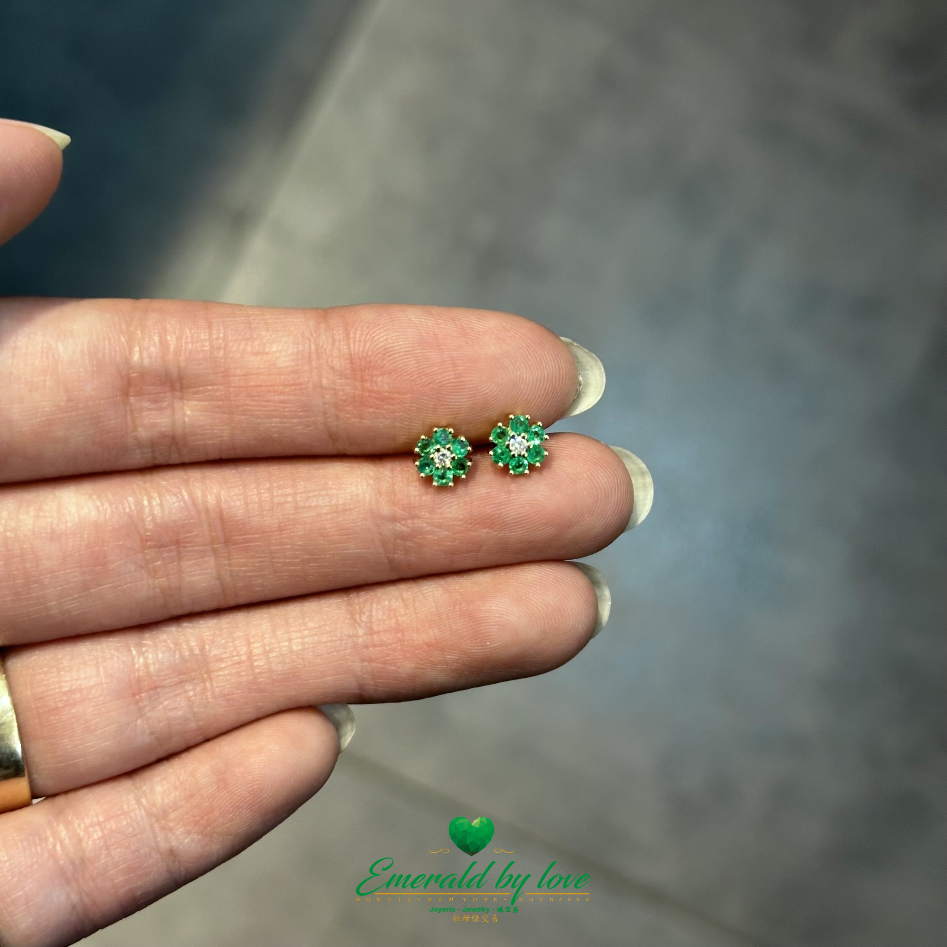 Six-Petal Flower Earrings with Central Diamond and Emerald Petals in 18K Gold