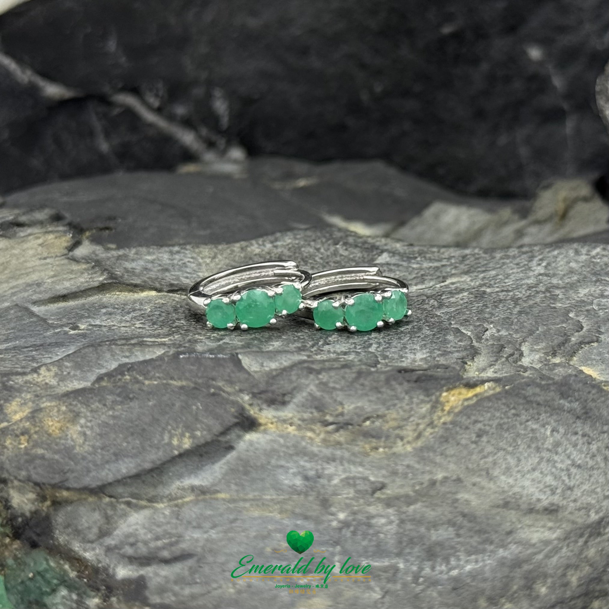 Band-Style Hoops with Three Colombian Emeralds