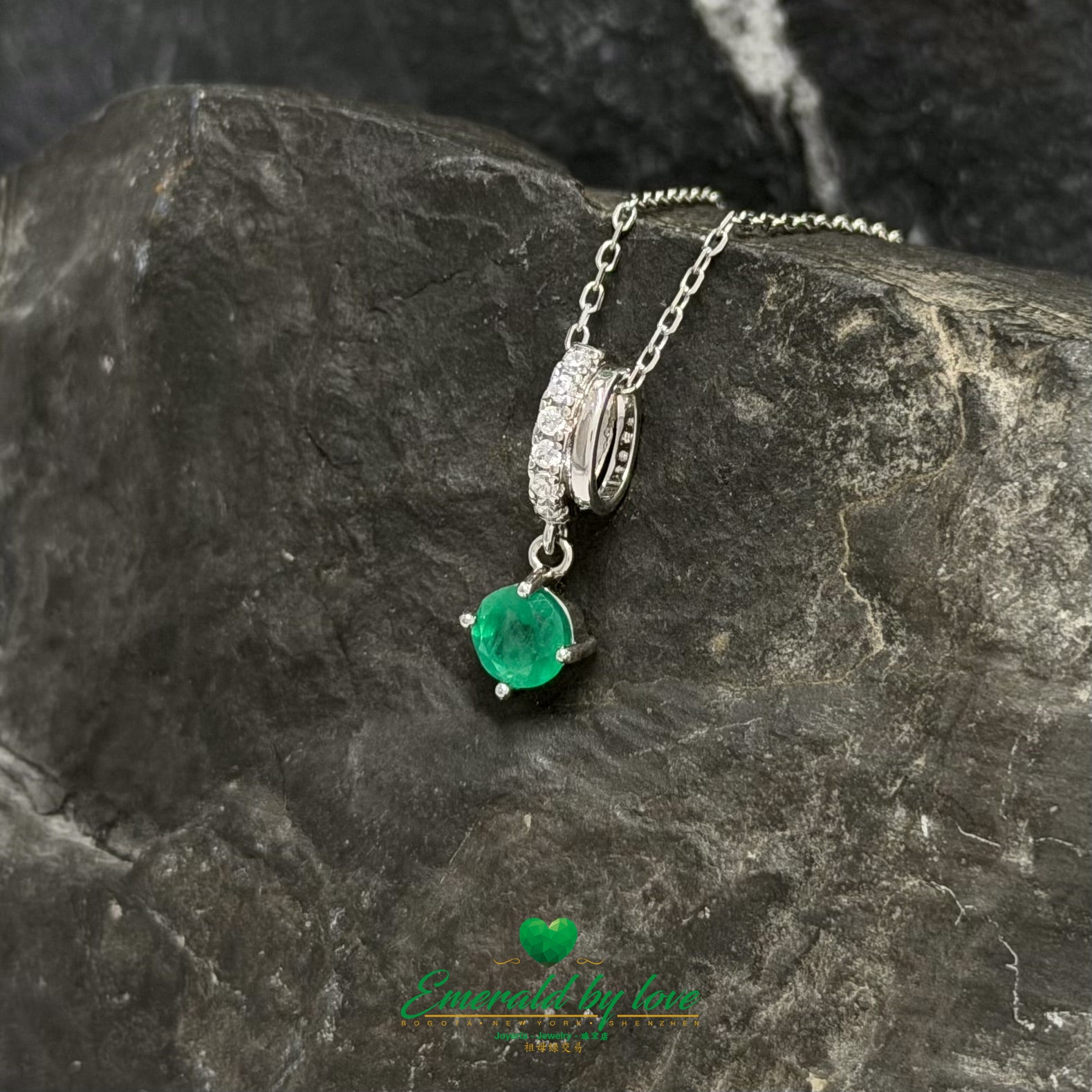 Modern Sterling Silver Hoop Pendant with Round Emerald