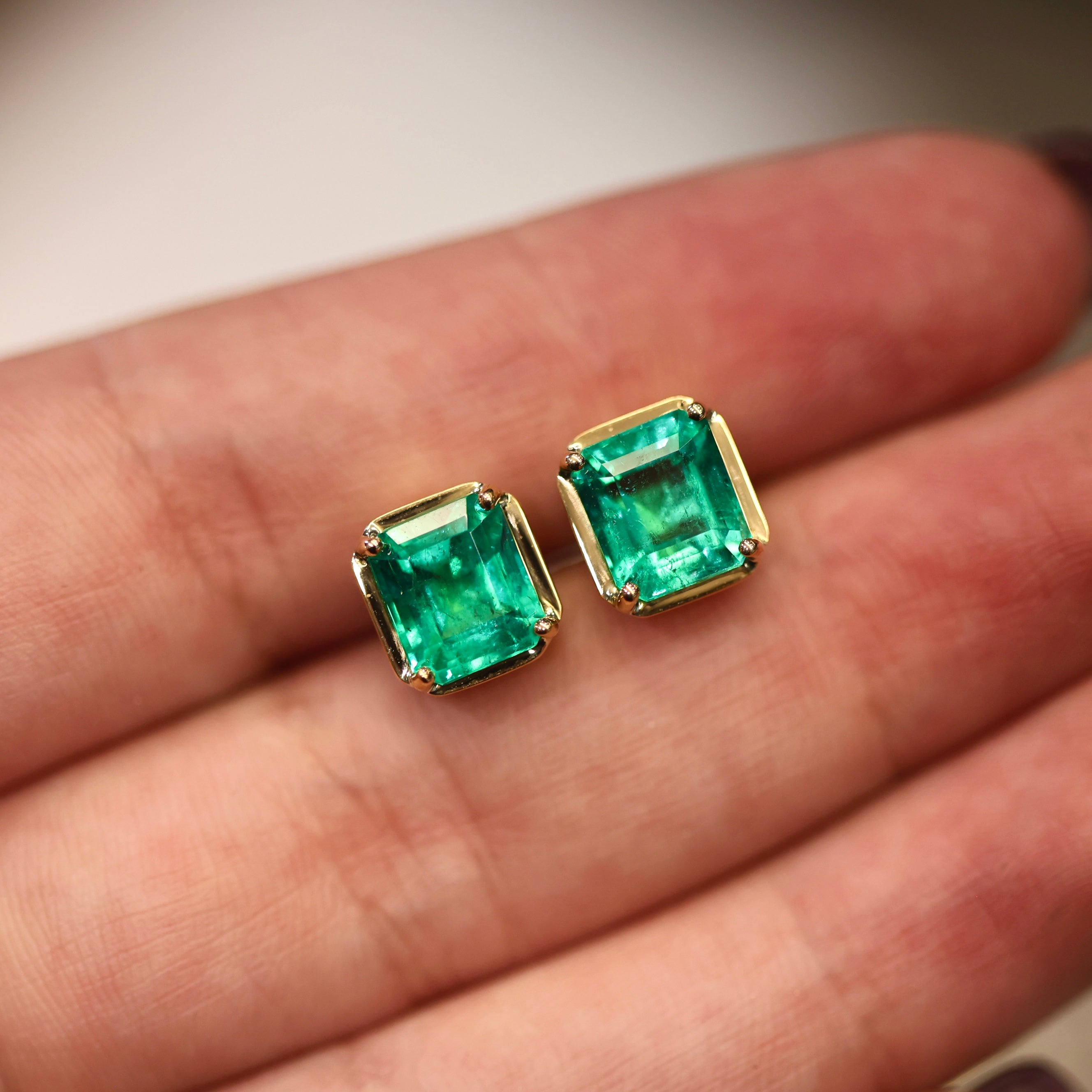 Classic Gold Stud Earrings with Natural Square Colombian Emeralds