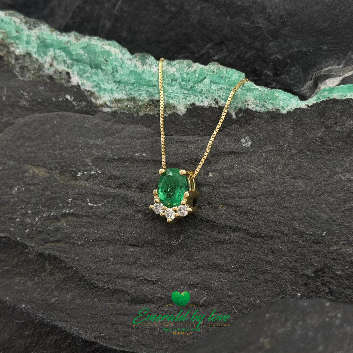 Oval Emerald and Diamond Pineapple-Inspired Jewelry Set