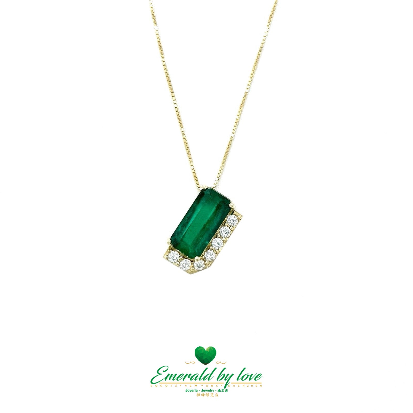 Luxurious Yellow Gold Pendant with 1.66 Ct Rectangular Emerald and Diamond Accent