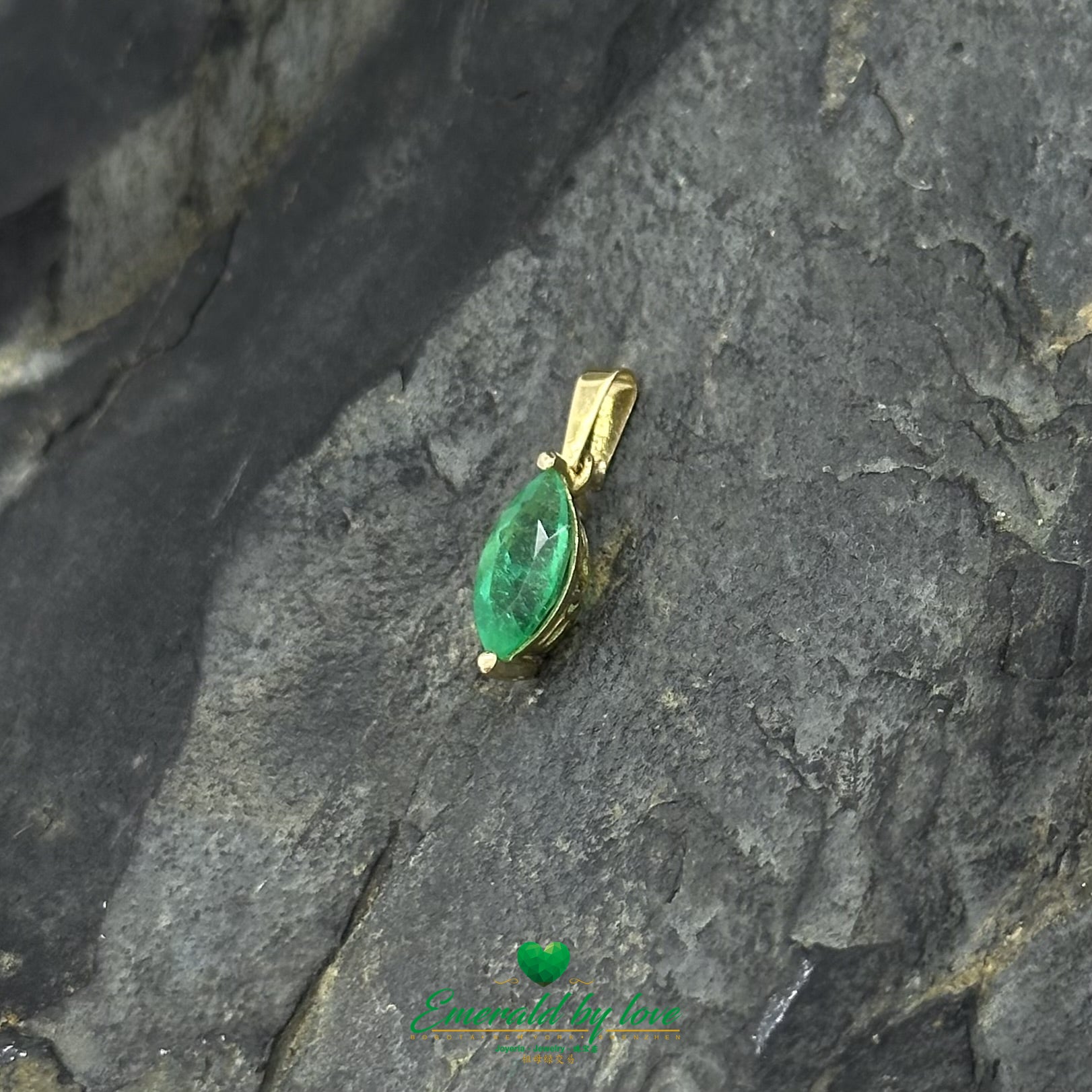 Vertical Marquise-Cut Emerald Pendant in 18K Yellow Gold