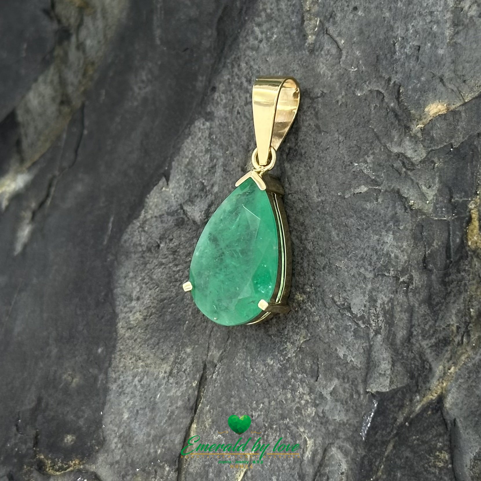 Large Teardrop Colombian Emerald Pendant