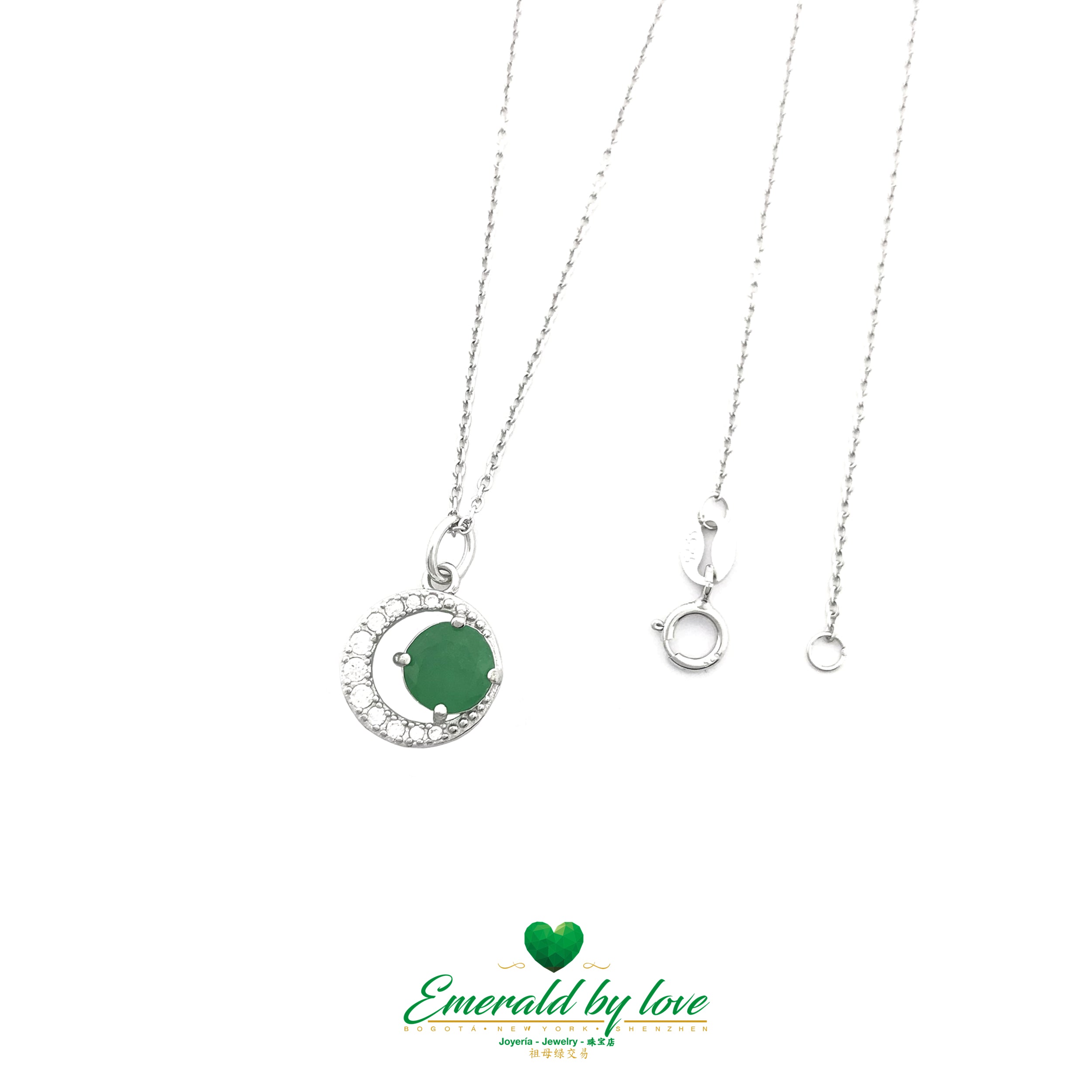 Crescent Moon Pendant with Central Round Emerald in Sterling Silver