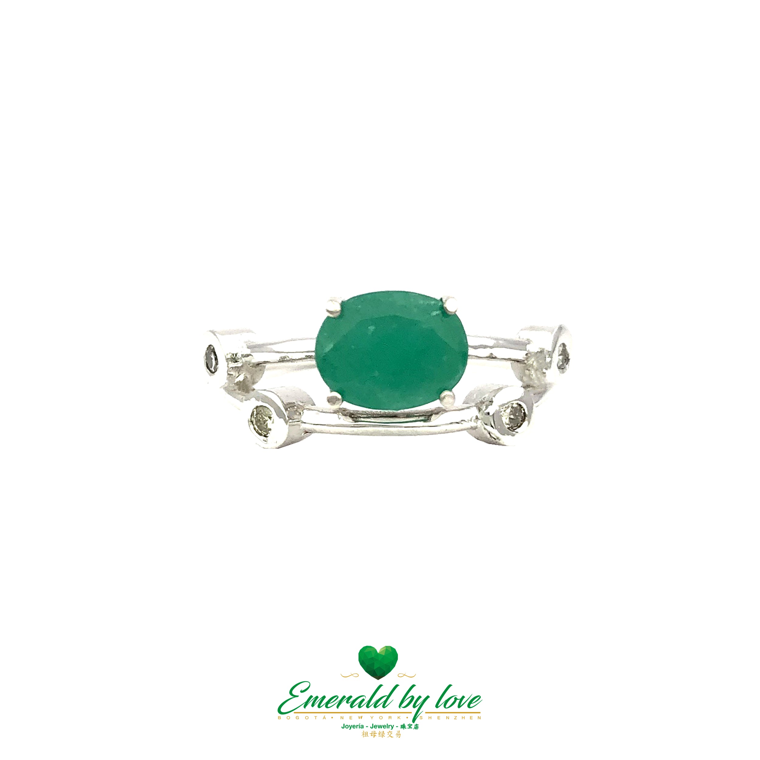 Anillo con Esmeralda Colombiana Natural en Oro Blanco de 18k