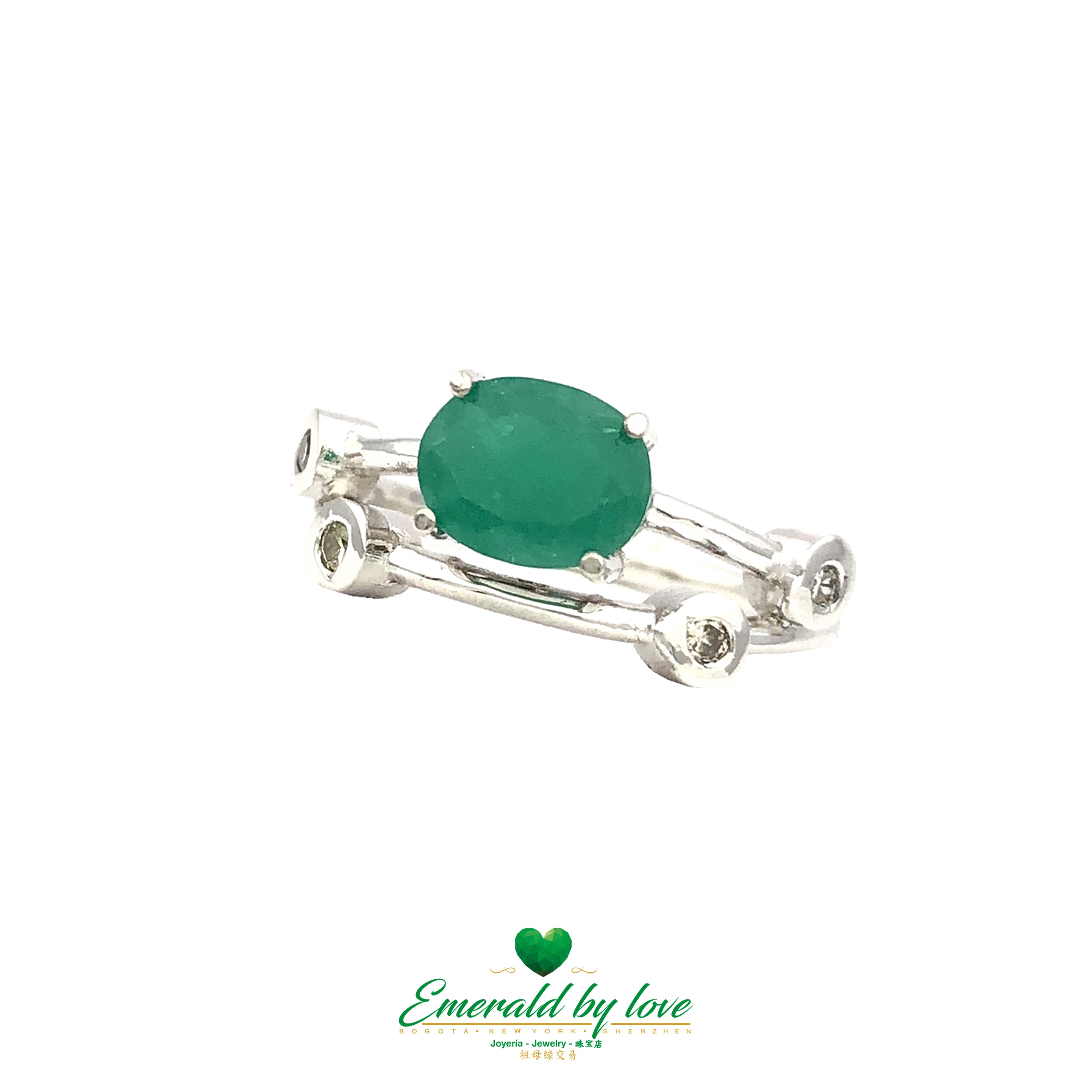 Natural Colombian Emerald Ring in 18k White Gold