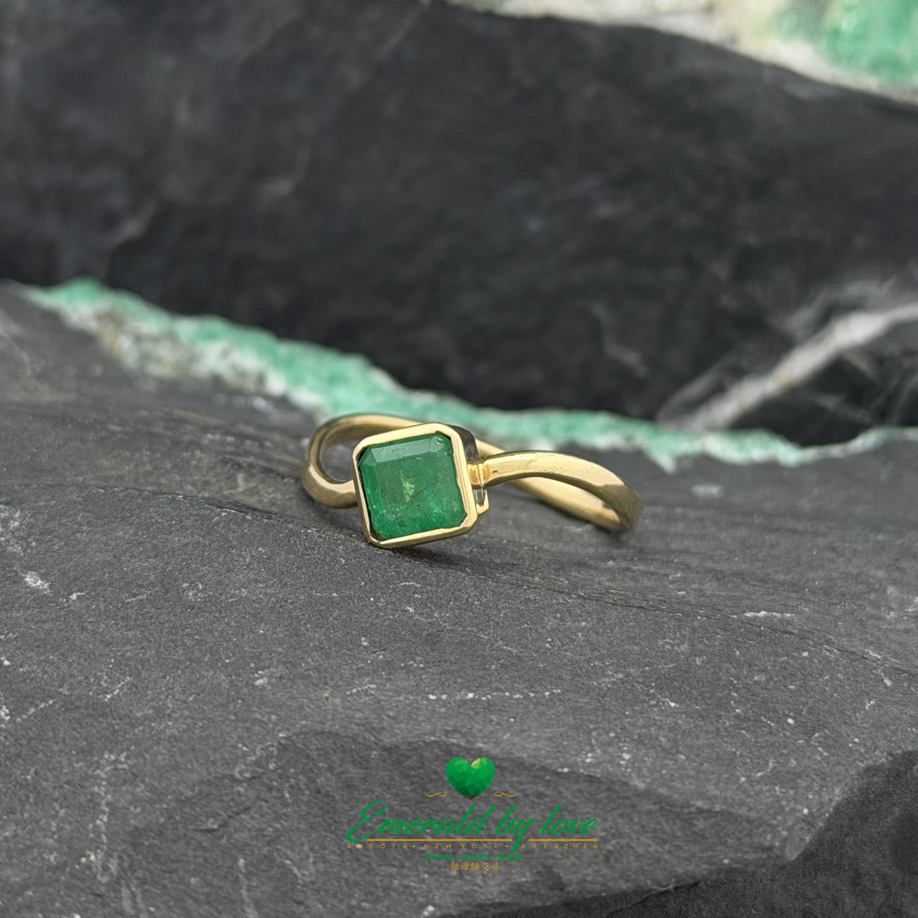 Bezel-Set Square Emerald Ring with Wave Band