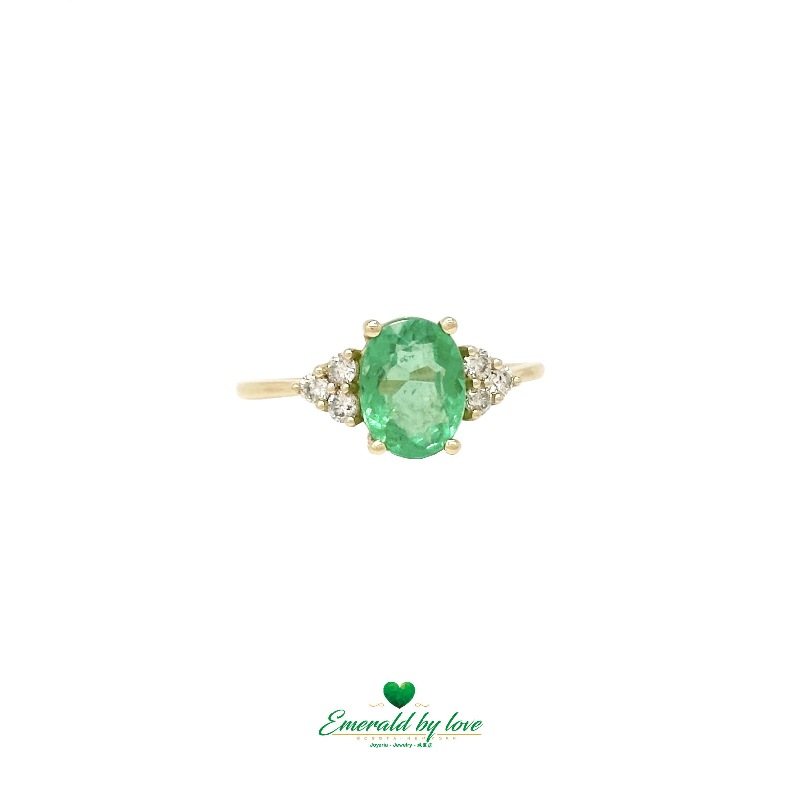Verde Brilliance – Oval Colombian Emerald Ring Framed by Diamonds