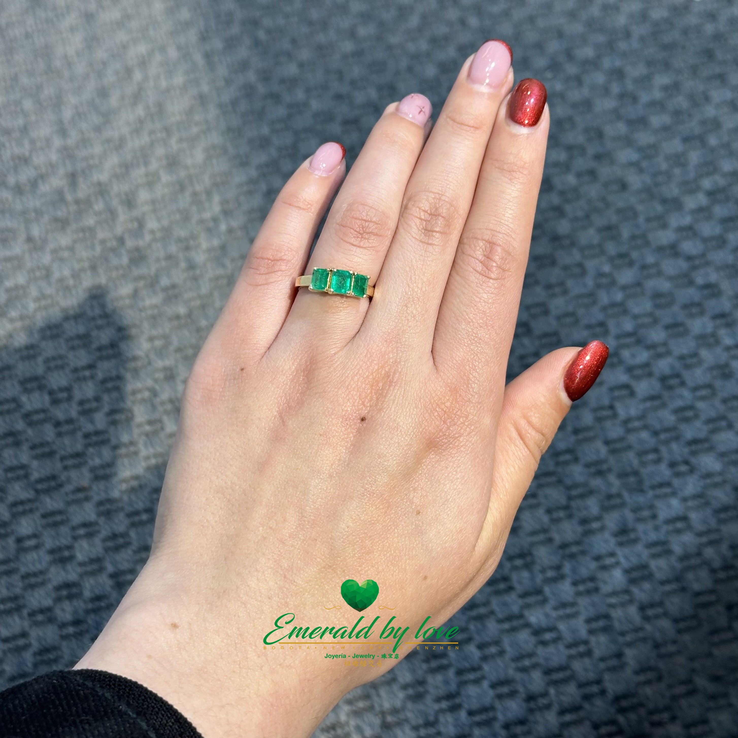 Trio Emerald Ring in 18K Yellow Gold with Rectangular Colombian Emeralds
