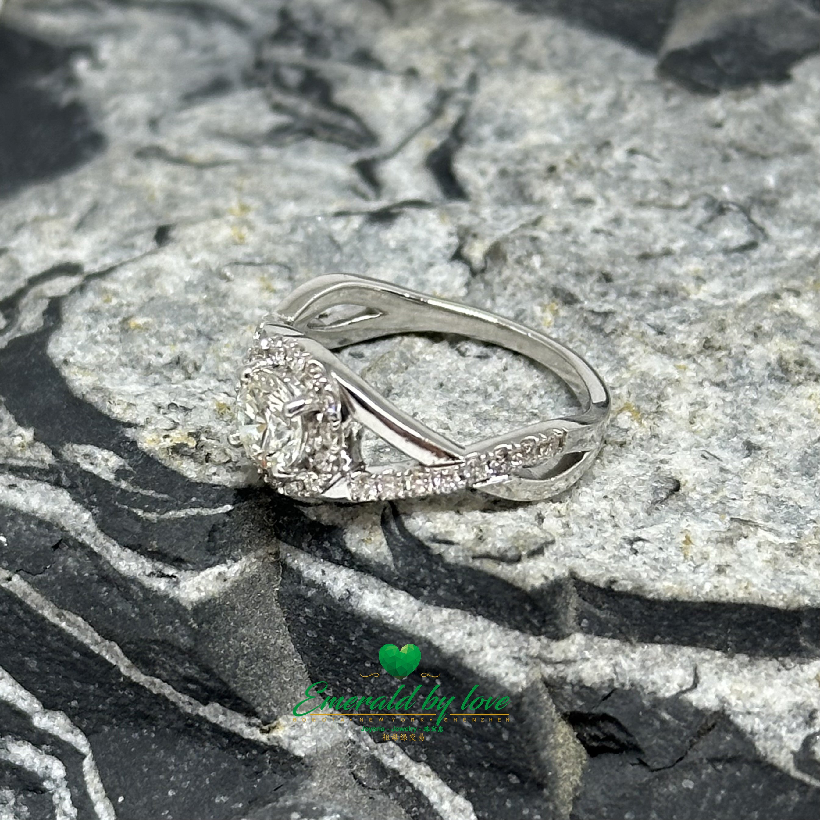 Eye-Inspired Diamond Ring in 18K White Gold