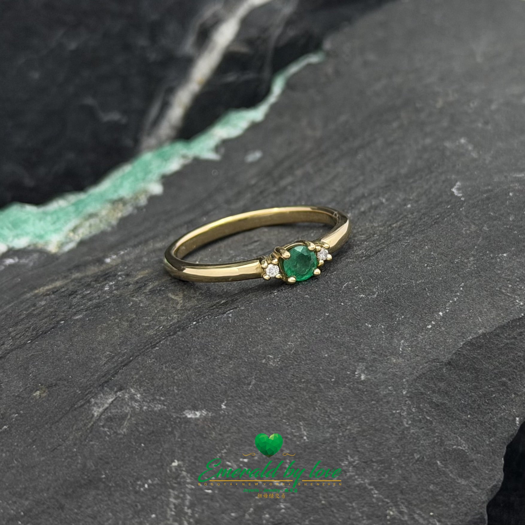 Round Emerald Ring with Side Diamonds
