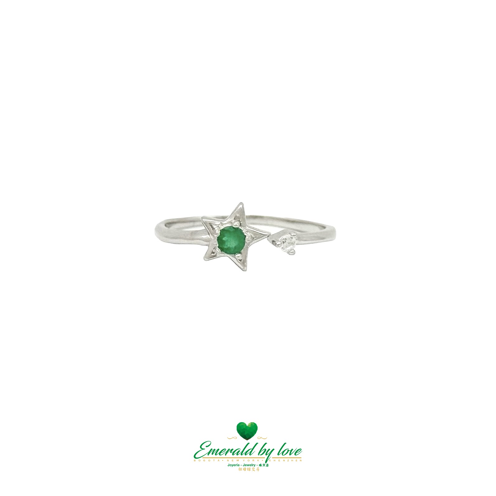 Minimalist 925 Sterling Silver Star Ring with Small Round Emerald
