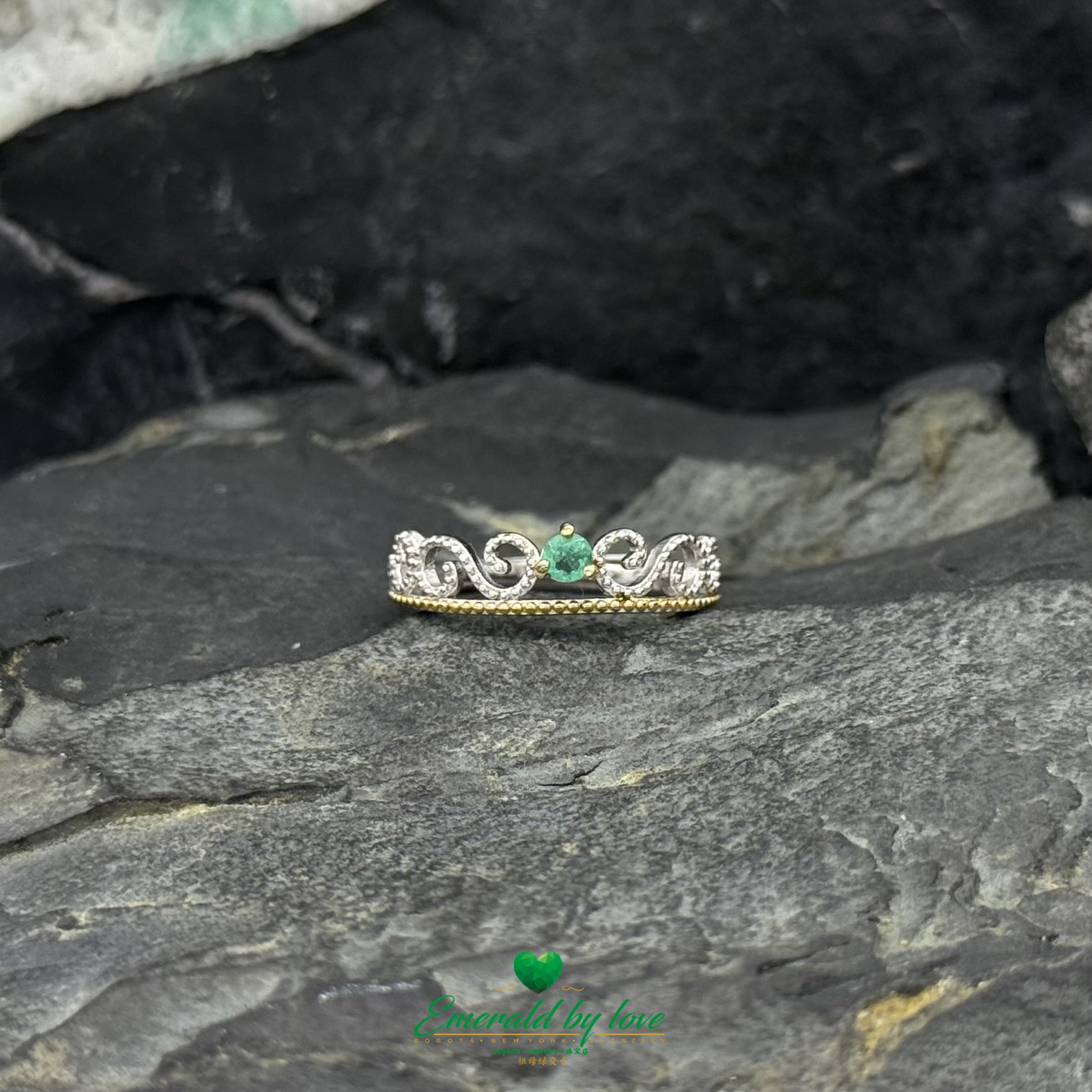 Mini Gold-Plated Arabesque Ring with Round Colombian Emerald