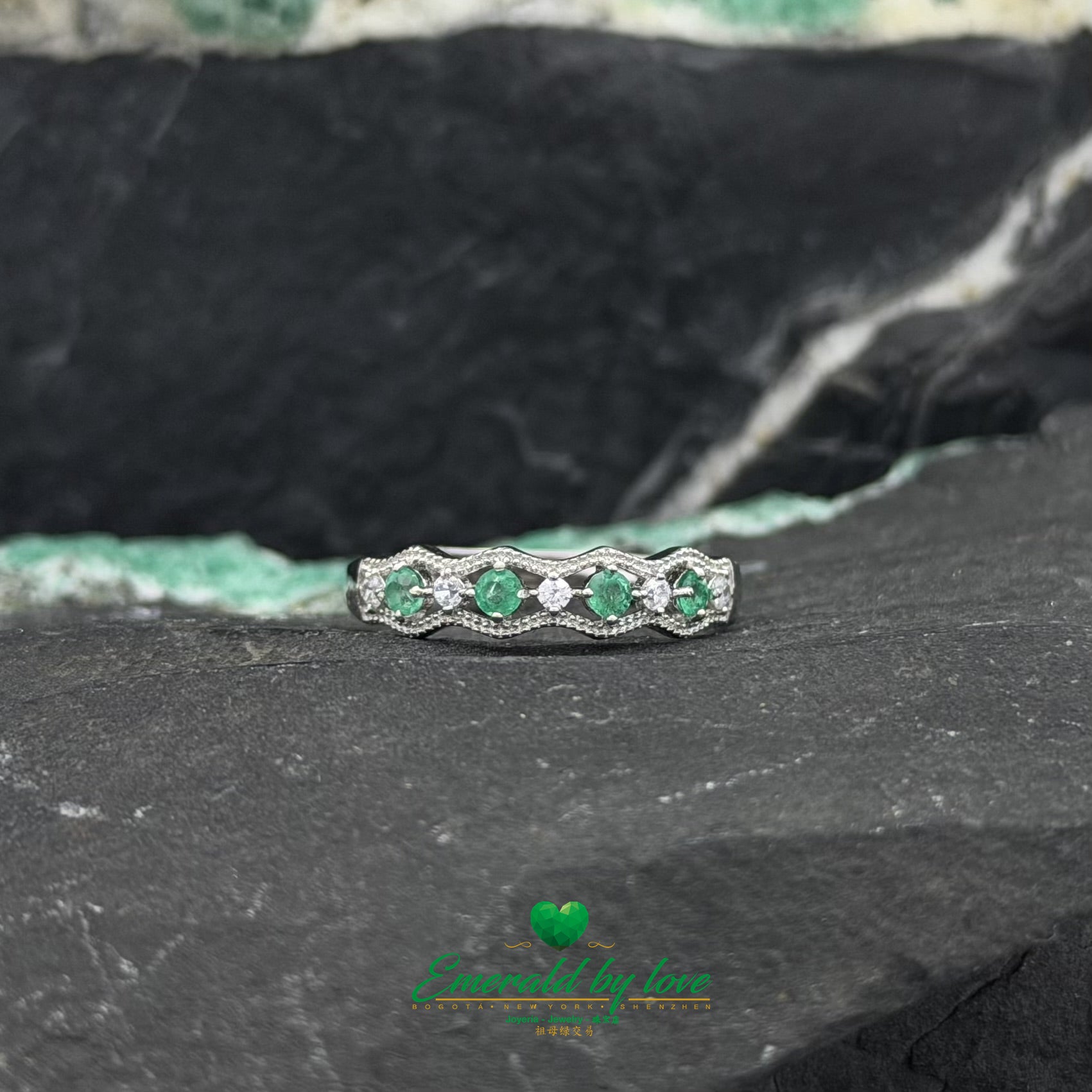 Sterling Silver Band with Alternating Zircons and Arabesque Details