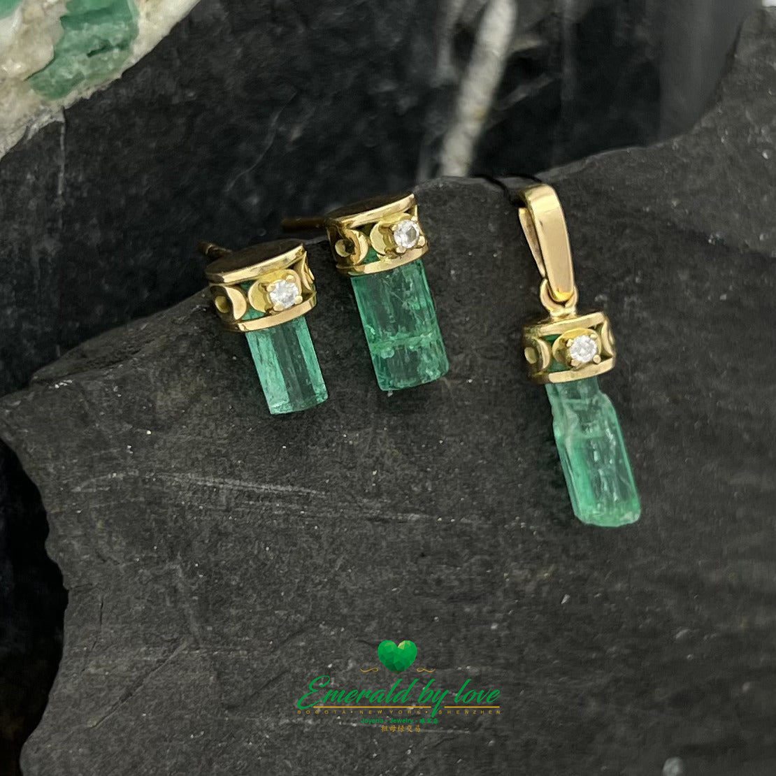 Yellow Gold Round Arabesque Emerald Set with Decorative Diamond