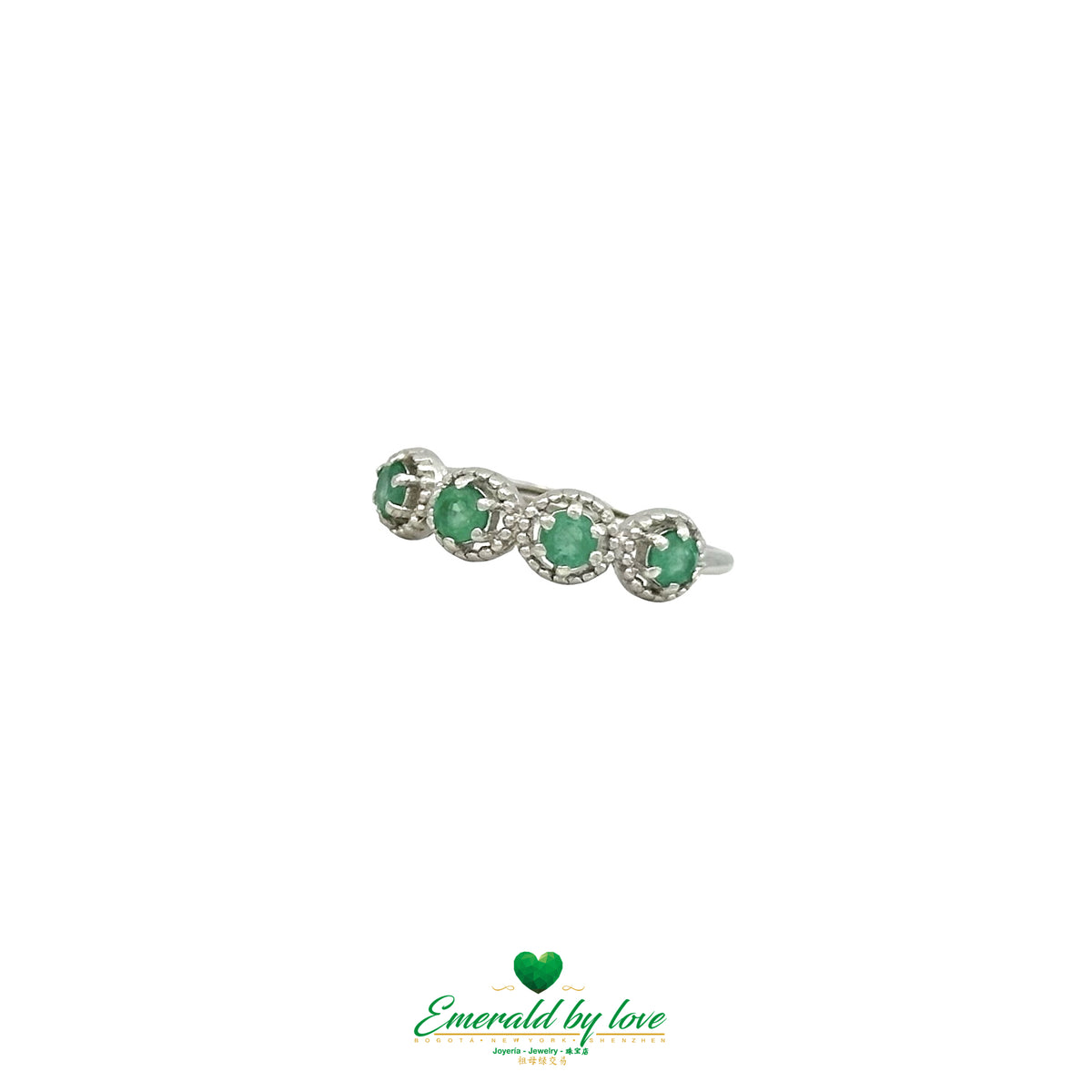 Silver-Framed Round Emerald Band Ring