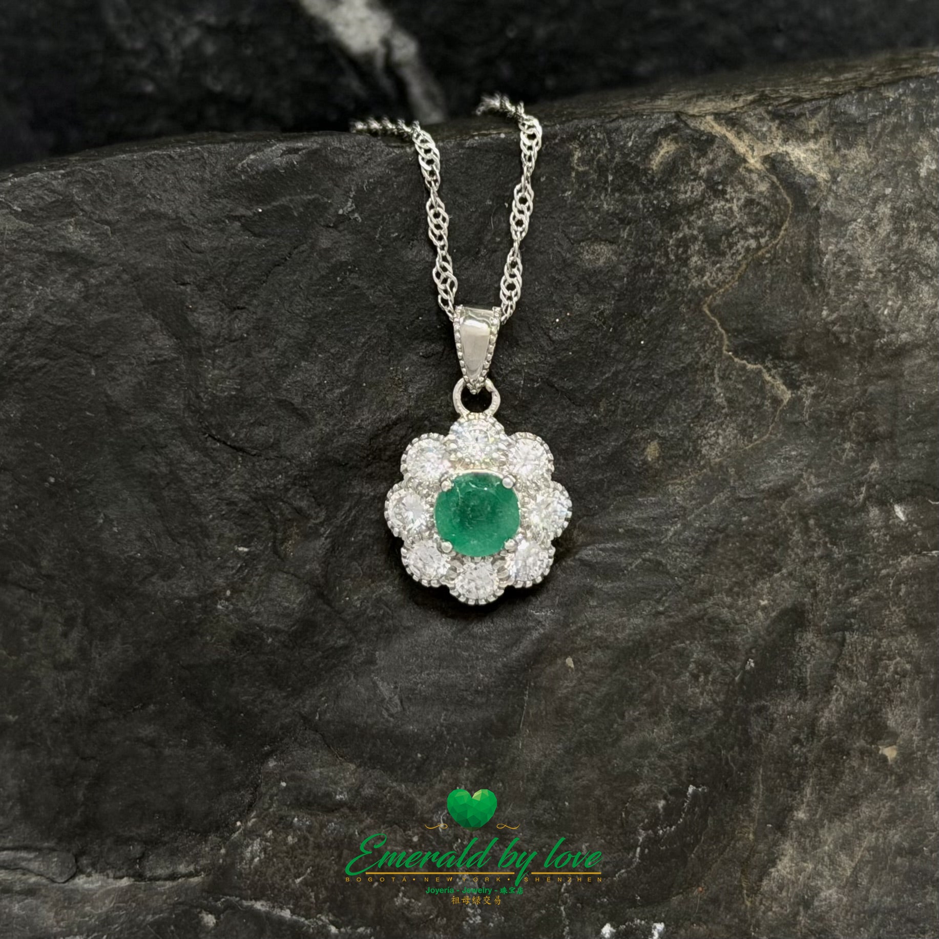 Round Emerald Floral Pendant in Sterling Silver