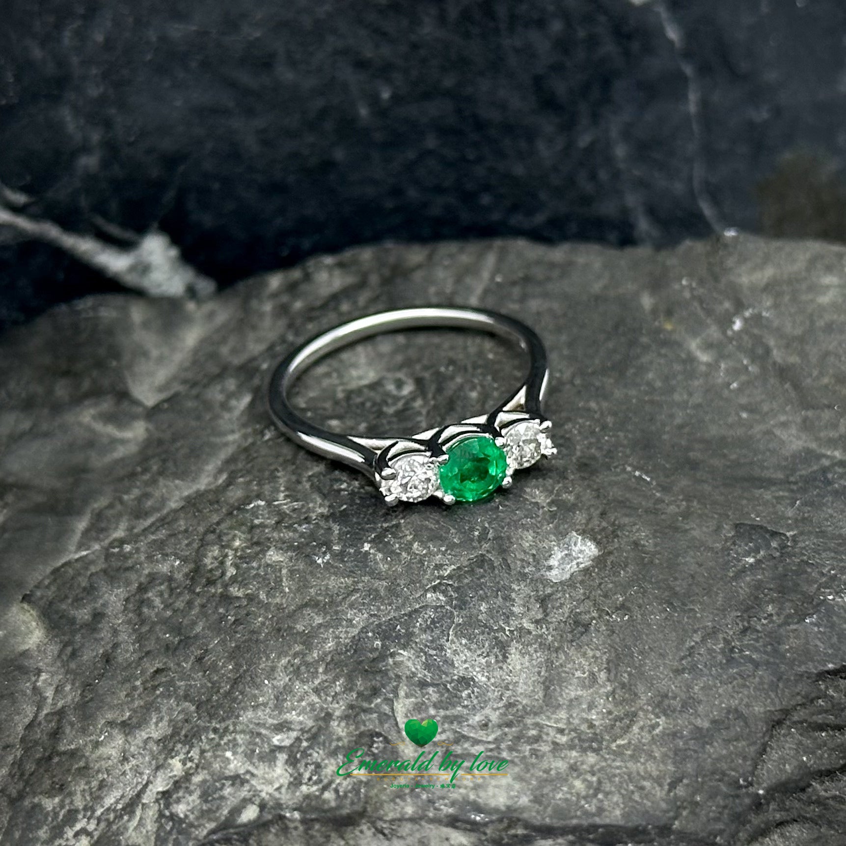 Natural beauty meets refined craftsmanship in this emerald and diamond ring.
