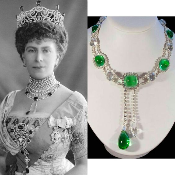 Emeralds in Antiquity: Uses and Meanings
