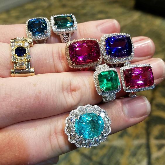 The gems that combine perfectly with Colombian emeralds