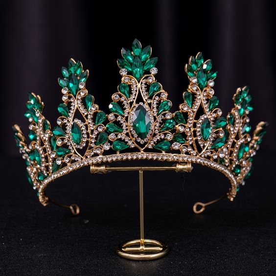 Emeralds: crown jewels and national heritage