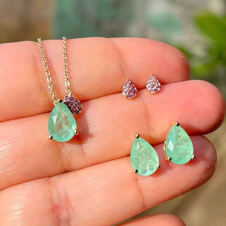 How to Combine Colombian Emeralds for Special Occasions