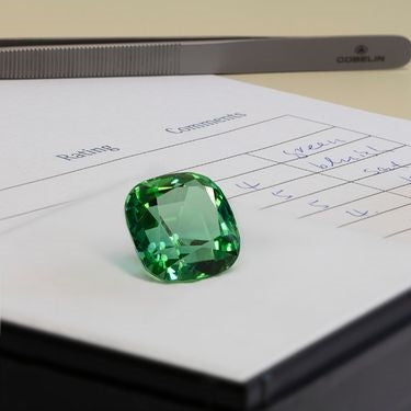 How the treatment of Colombian natural emeralds works