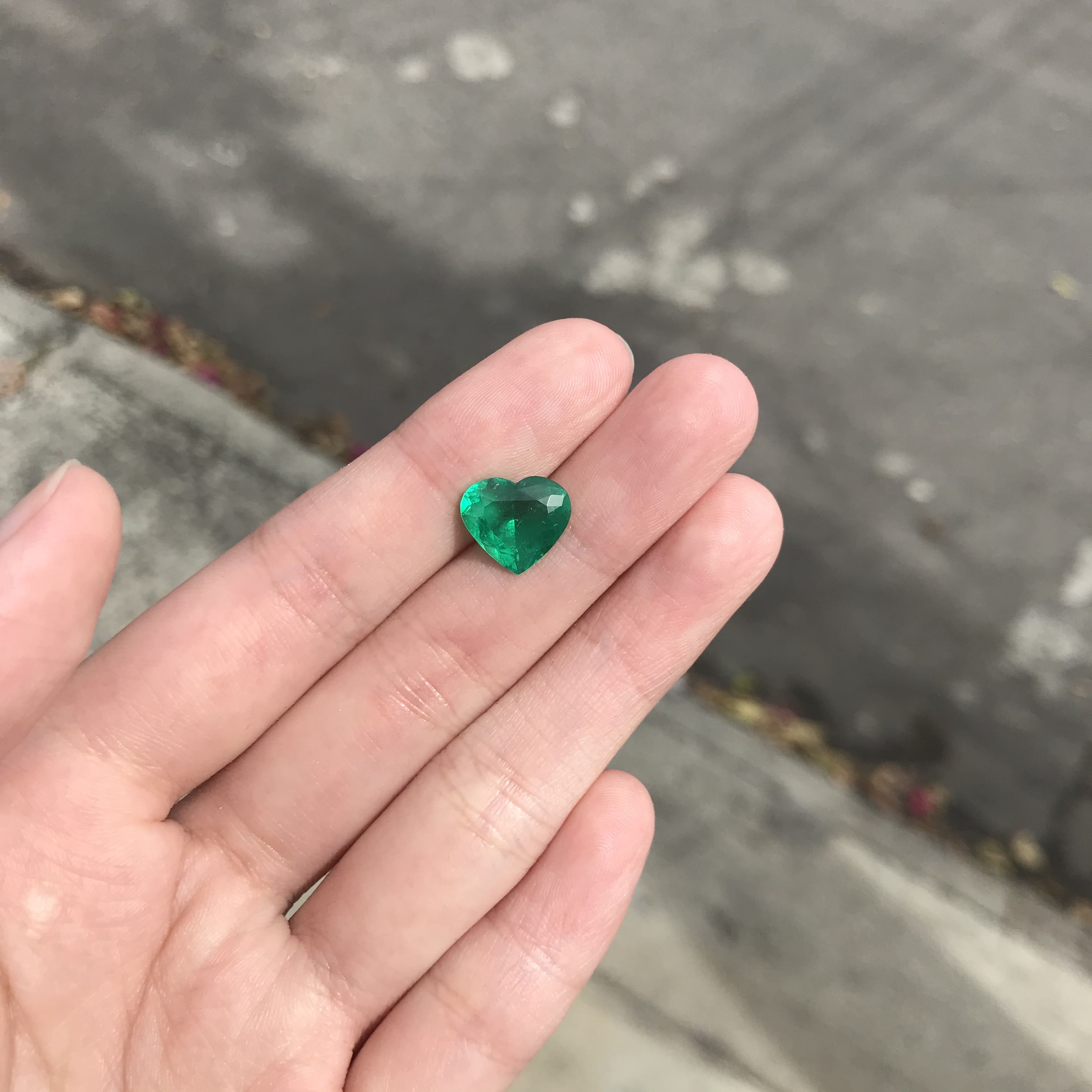 When to say NO to a Colombian emerald