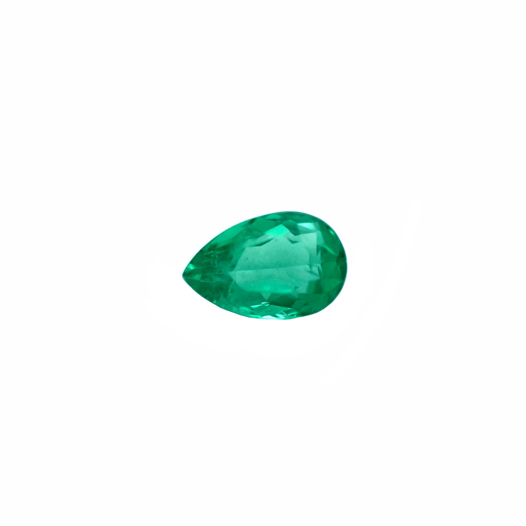 Crystal color emerald / pear shape 