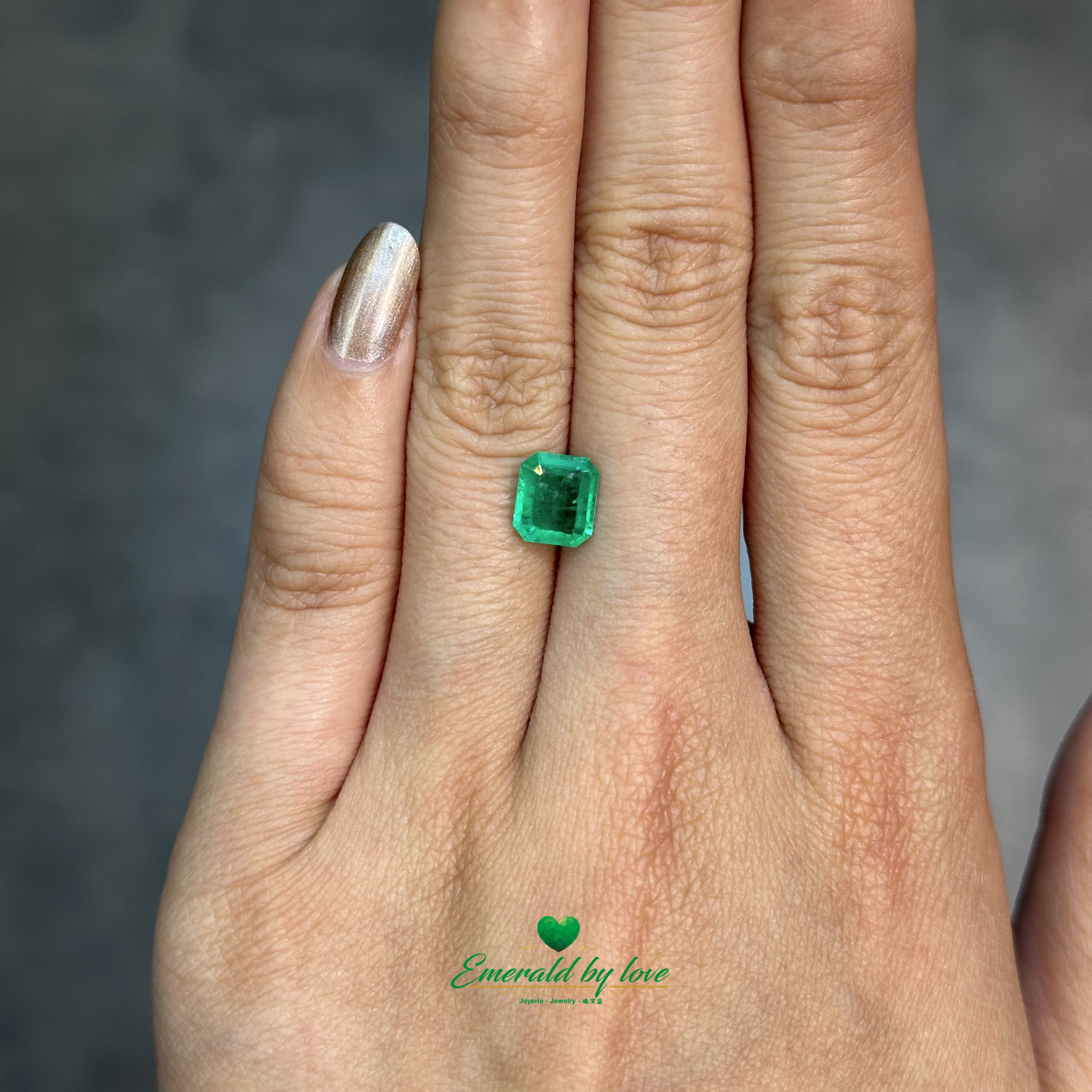 1.28 ct Emerald-Cut Intense Green Emerald with Soft Inclusions