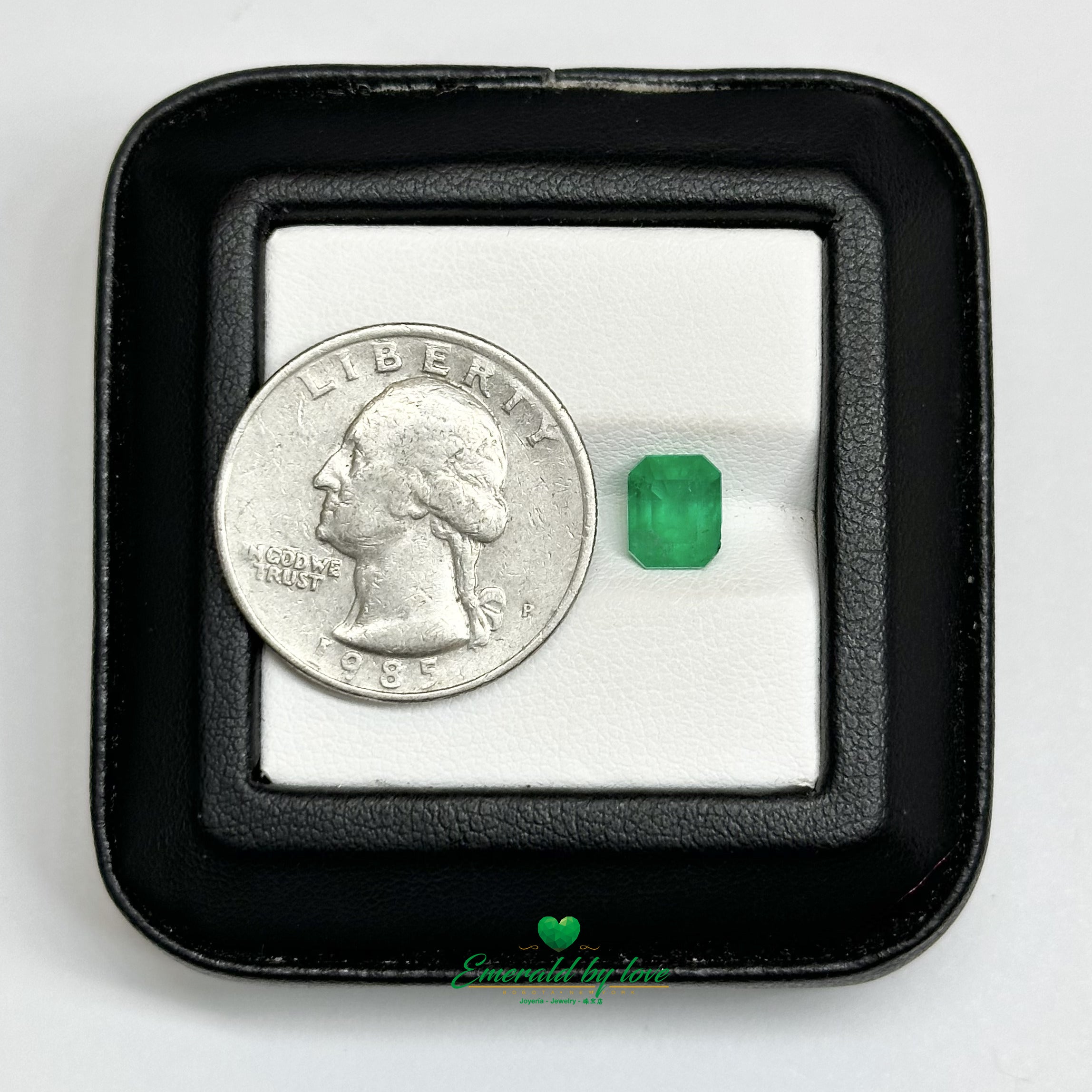 1.37 ct Emerald-Cut Vivid Green Emerald with Exceptional Clarity