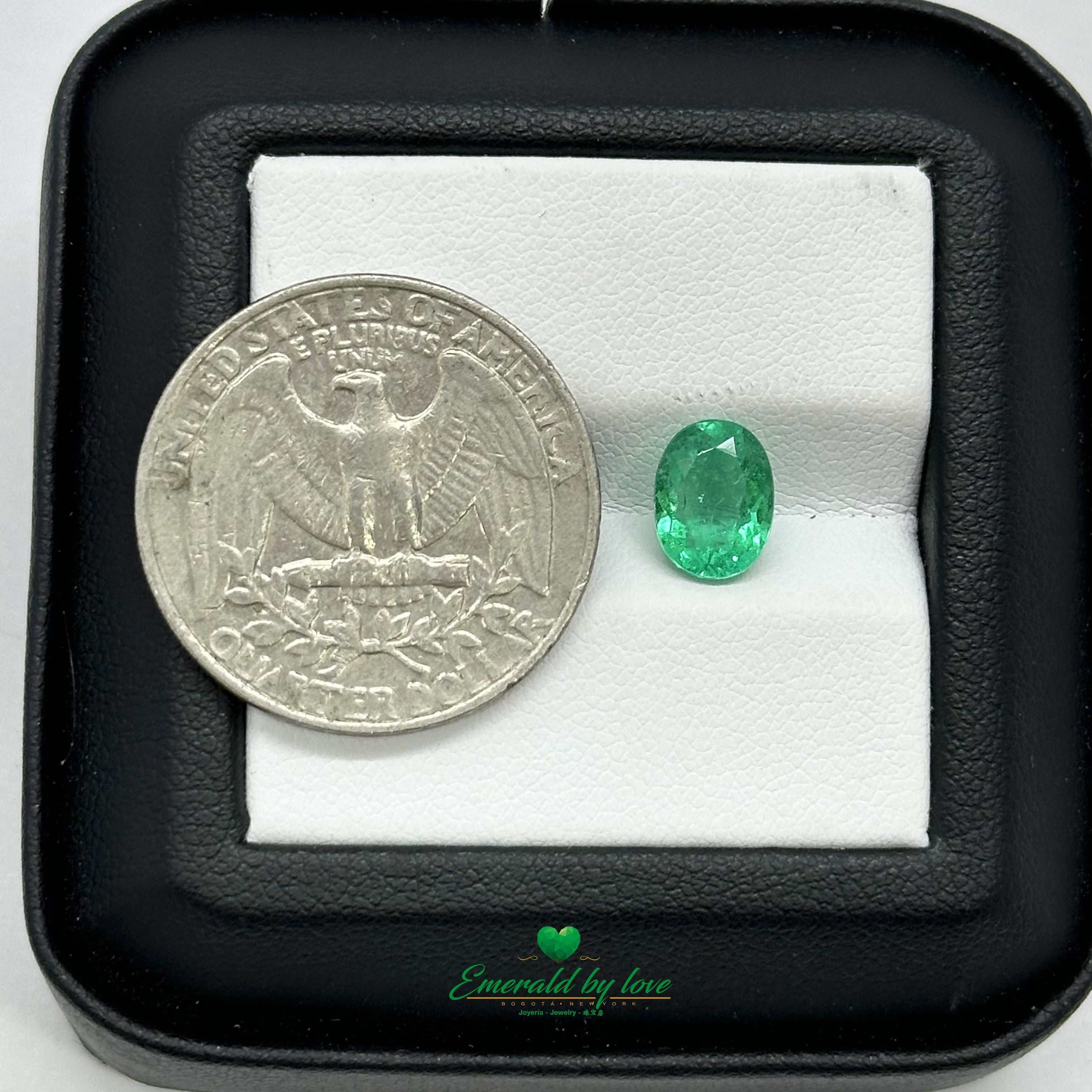 Esmeralda colombiana natural de 1,44 ct, corte ovalado, tono cristal