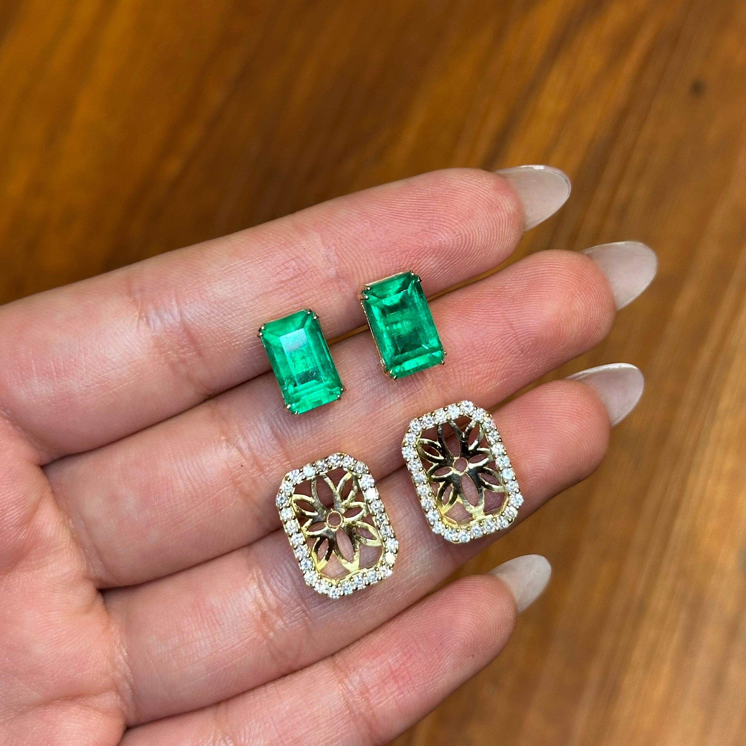 Jacket Earrings with Baguette Diamonds in 18K Gold – High Quality Fine Jewelry