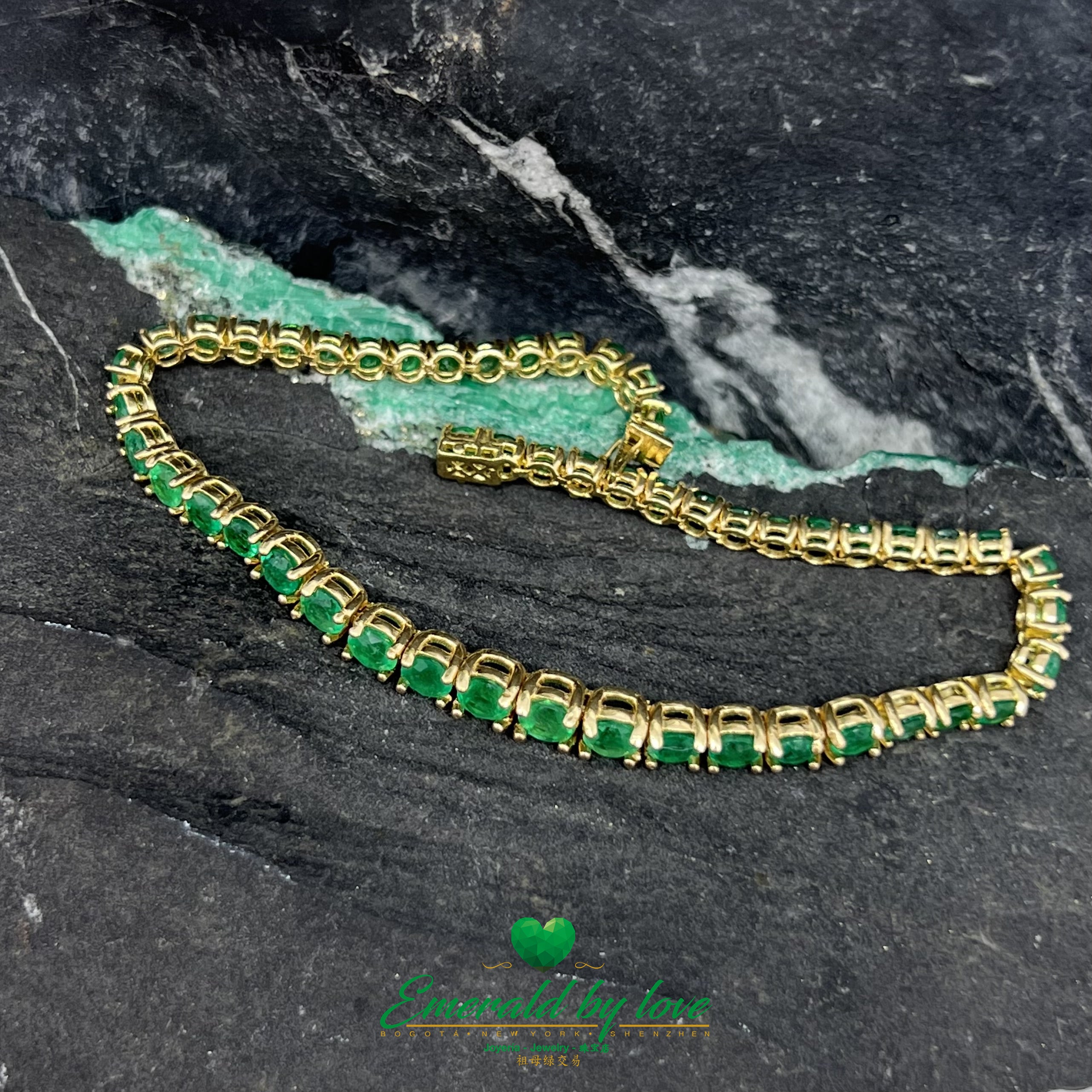 Elegant 6 TCW Round Emerald Gold Tennis Bracelet